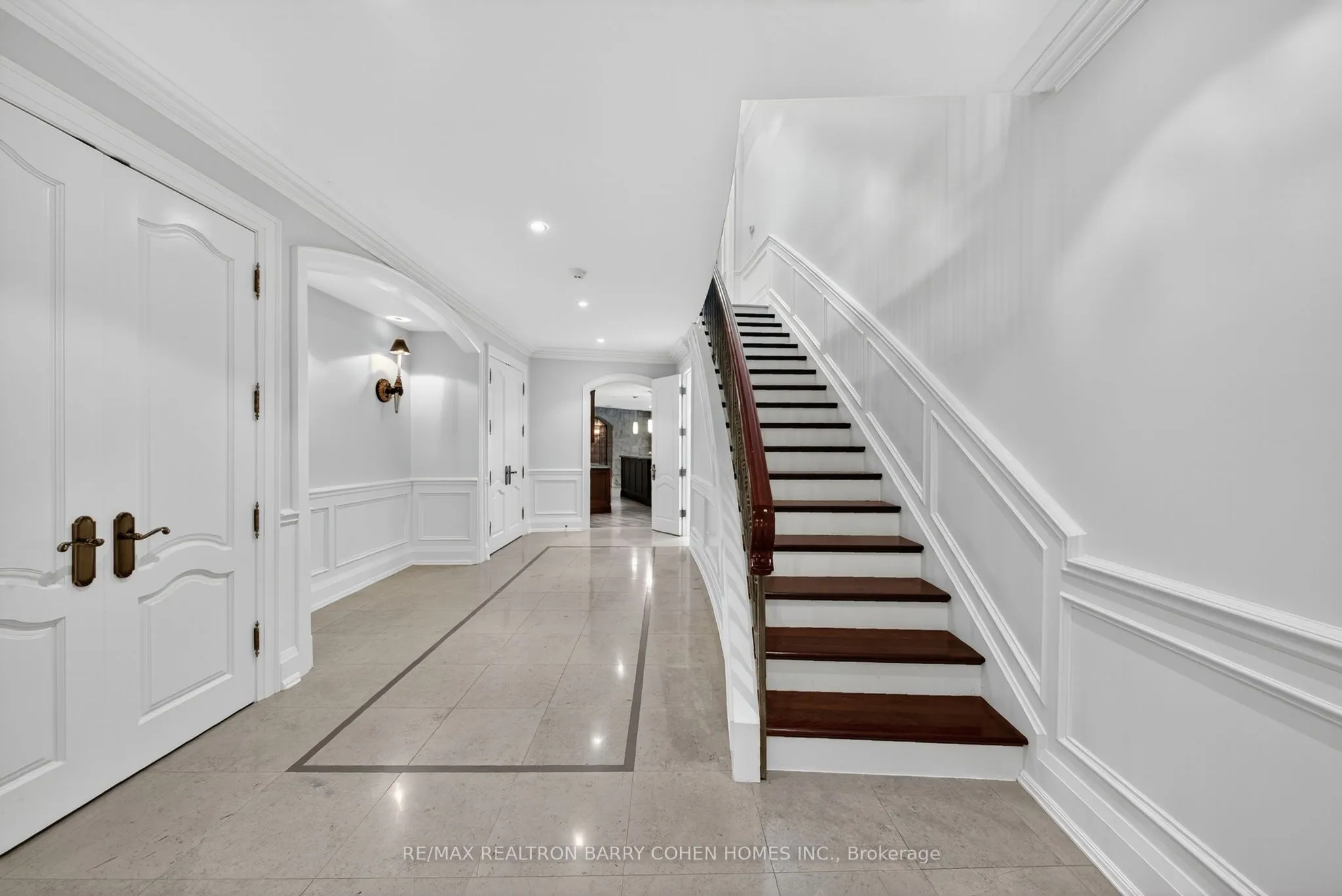36 Old Yonge Street