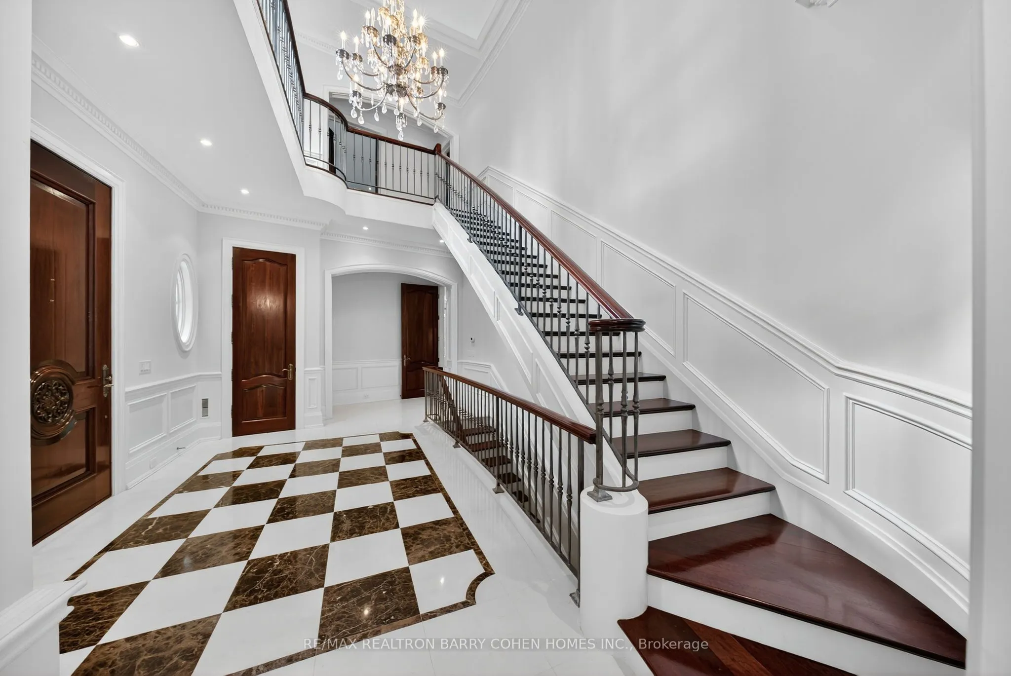 36 Old Yonge Street