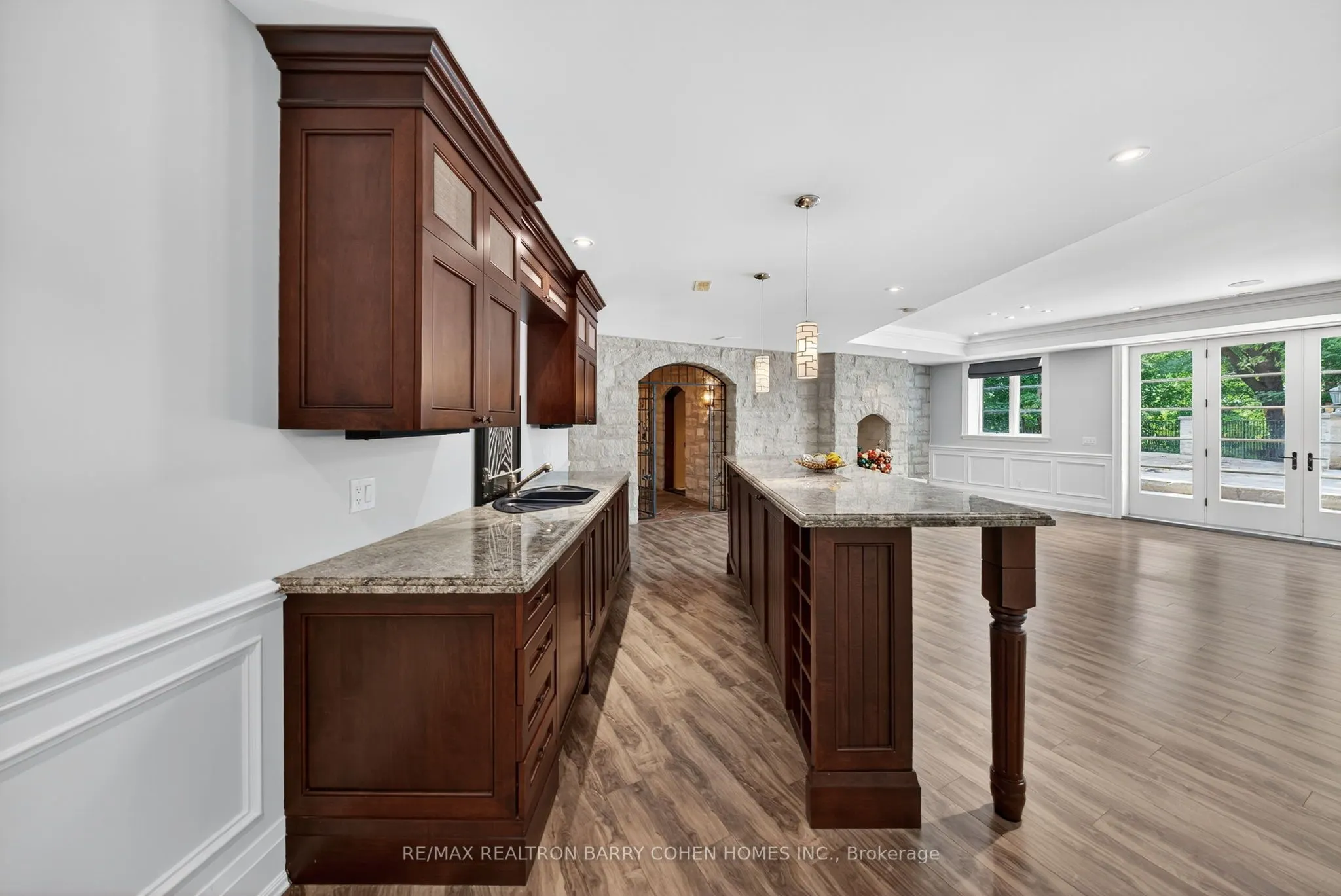 36 Old Yonge Street