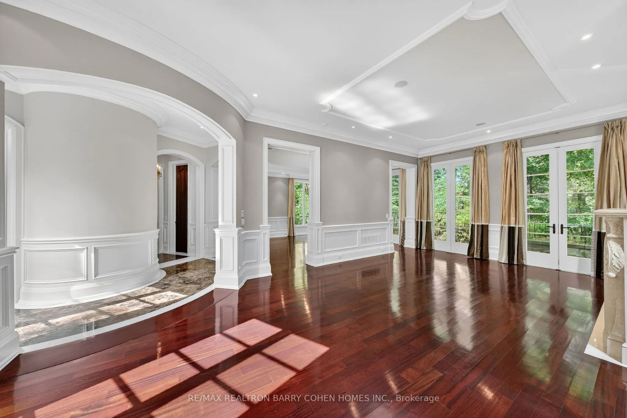 36 Old Yonge Street