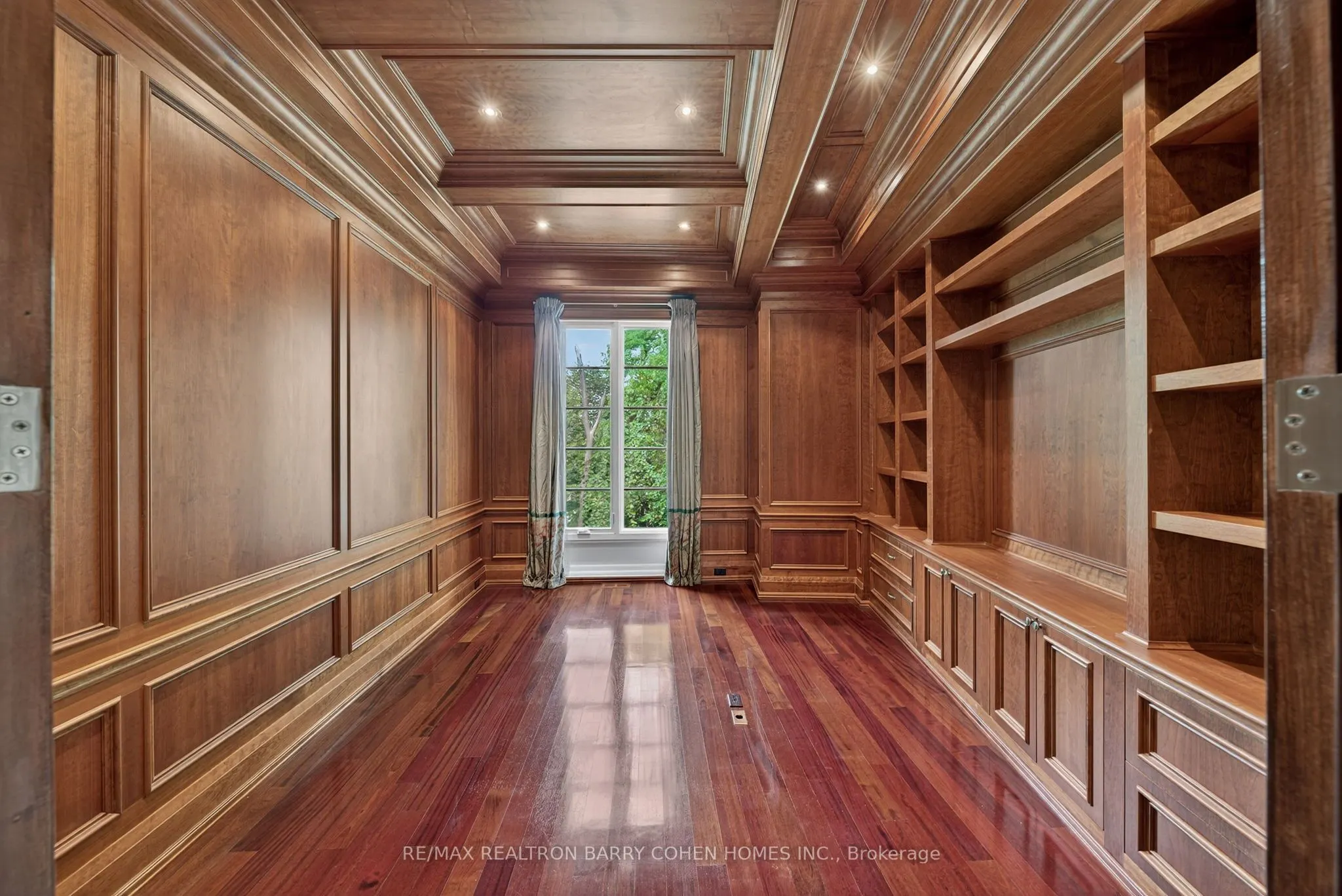 36 Old Yonge Street