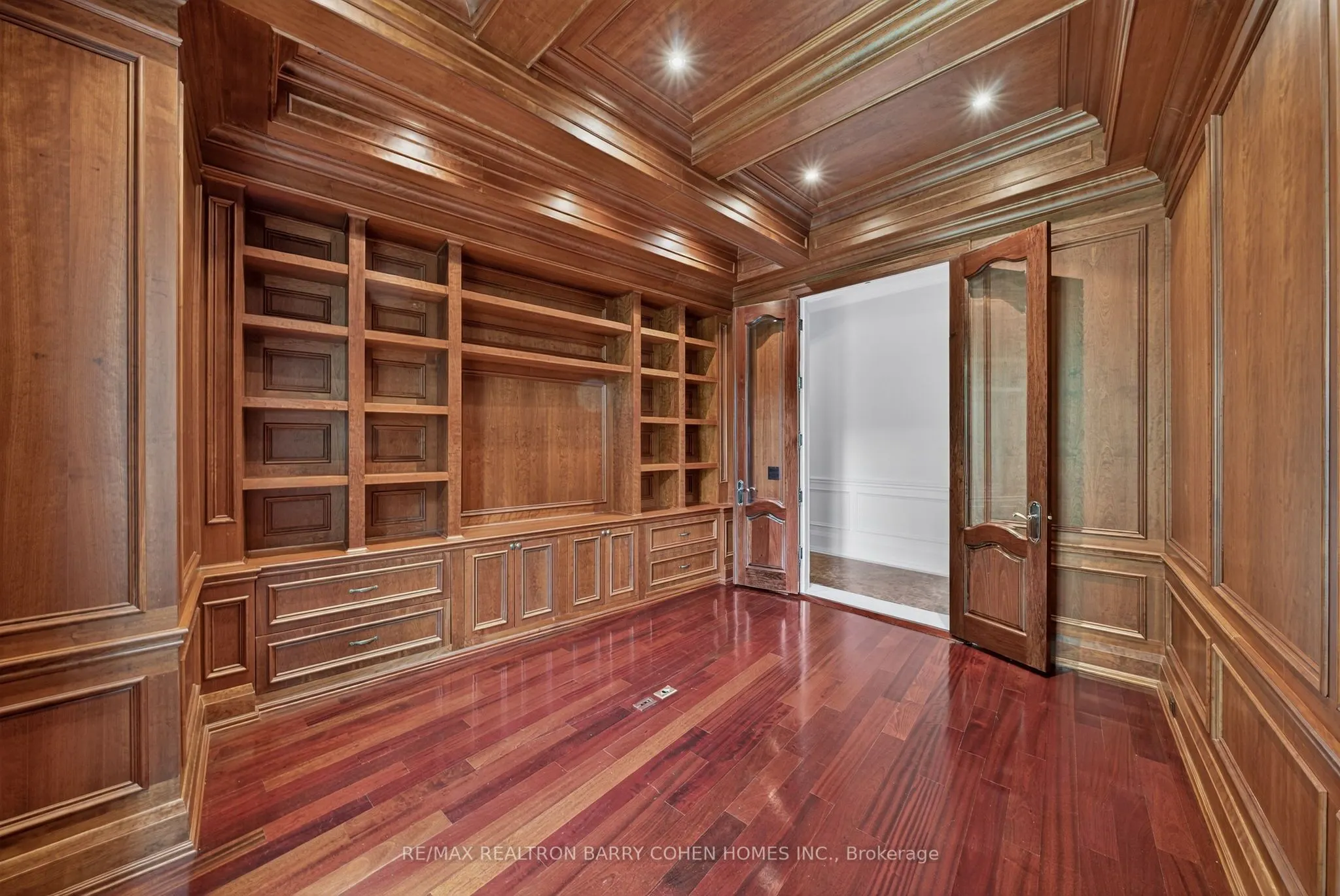 36 Old Yonge Street