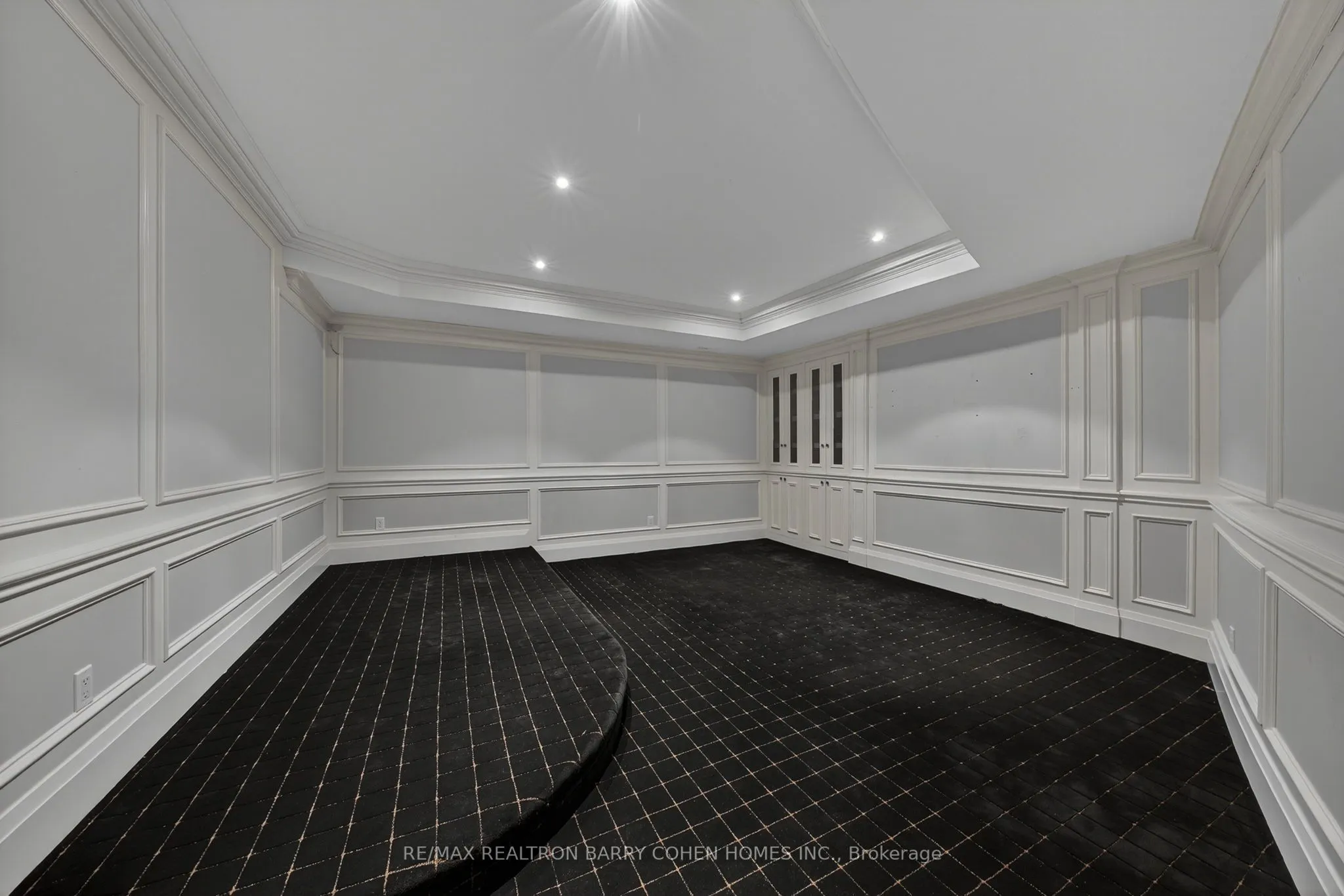 36 Old Yonge Street