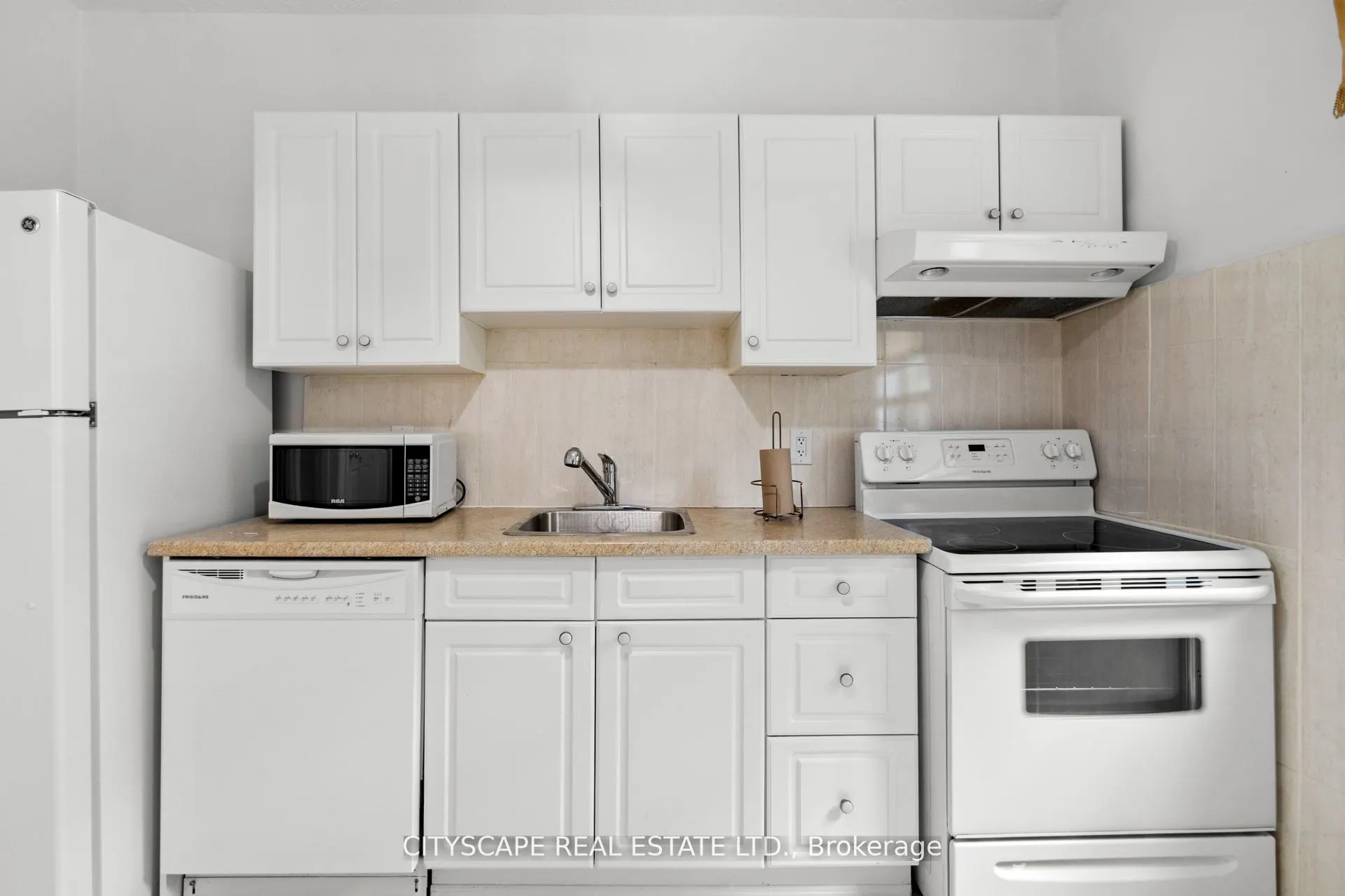 92 Bellwoods Avenue