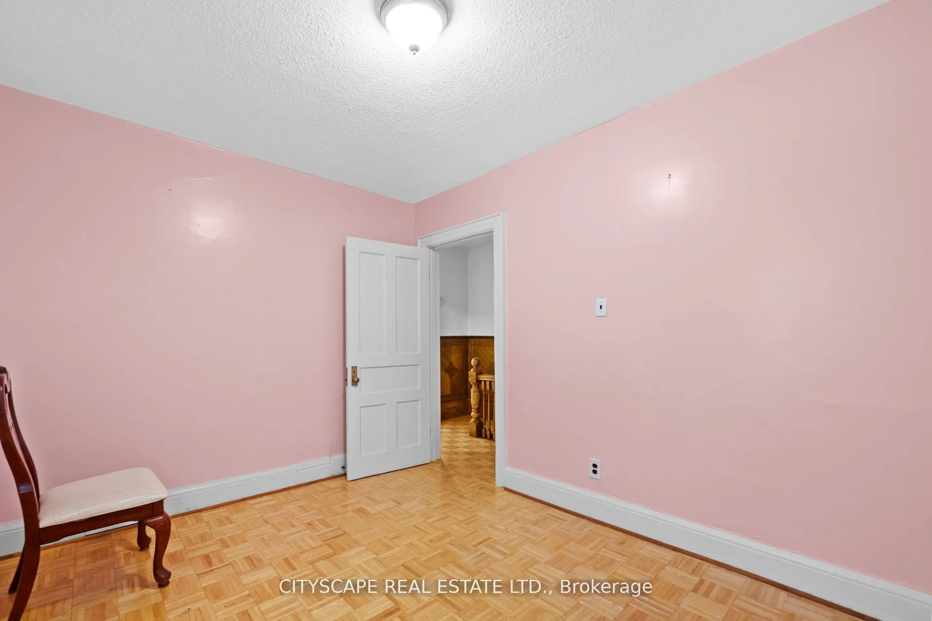 92 Bellwoods Avenue