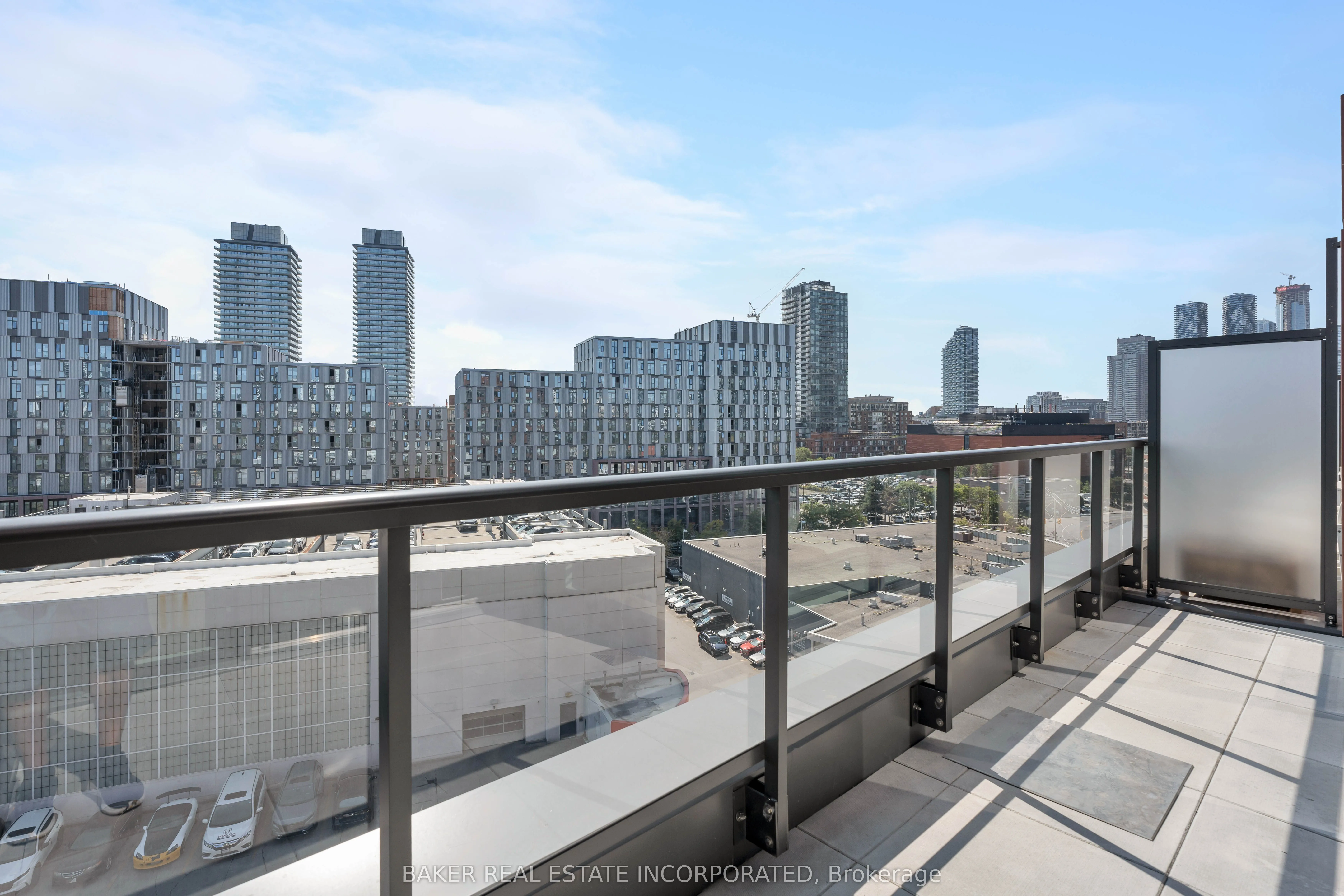 28 Eastern Avenue, #813
