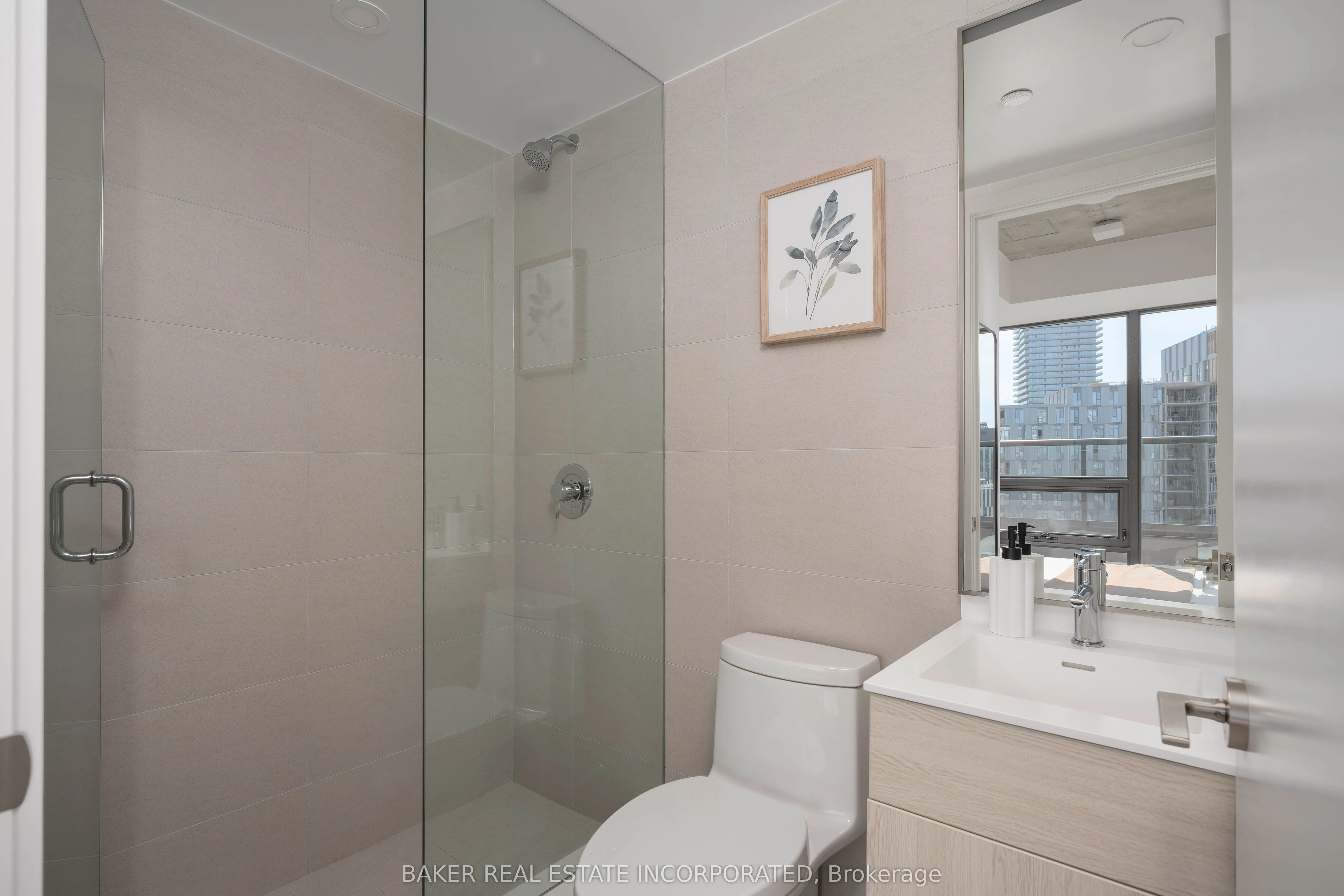 28 Eastern Avenue, #813