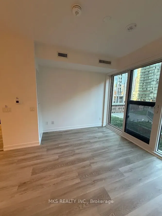 771 Yonge Street, #607