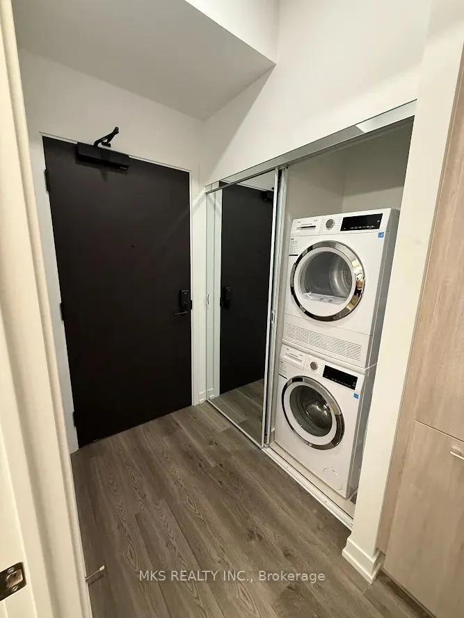 771 Yonge Street, #309