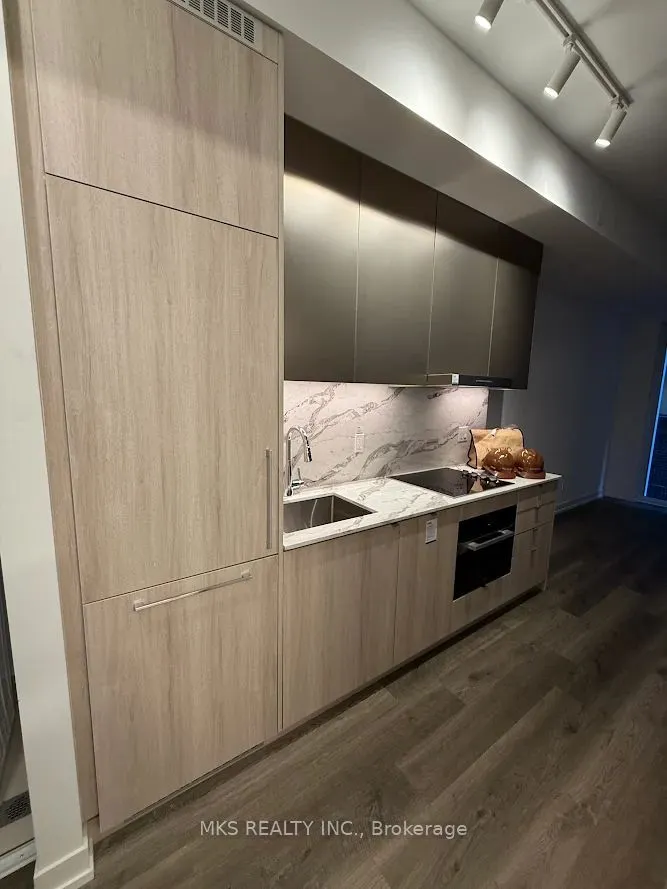771 Yonge Street, #309