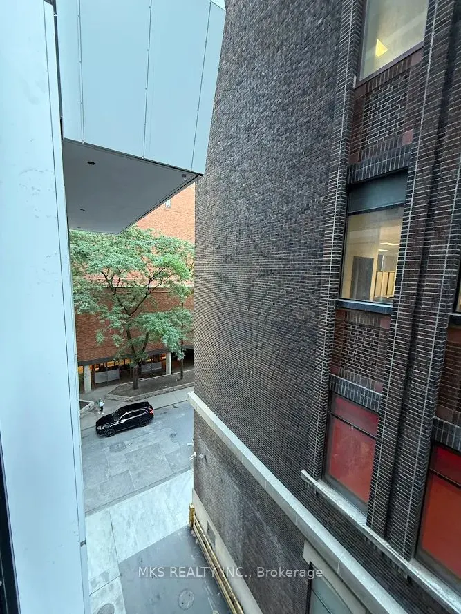 771 Yonge Street, #309