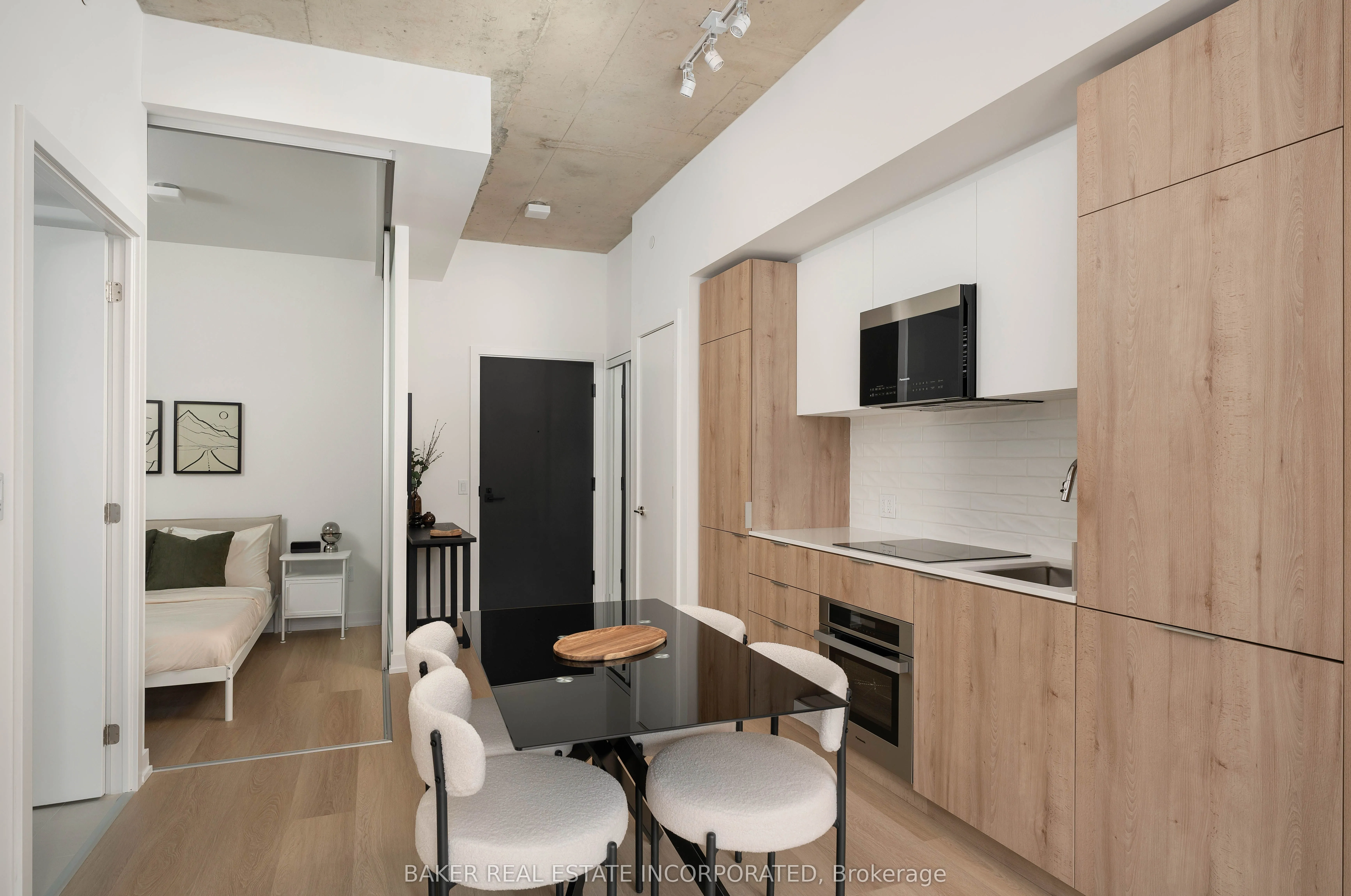28 Eastern Avenue, #617