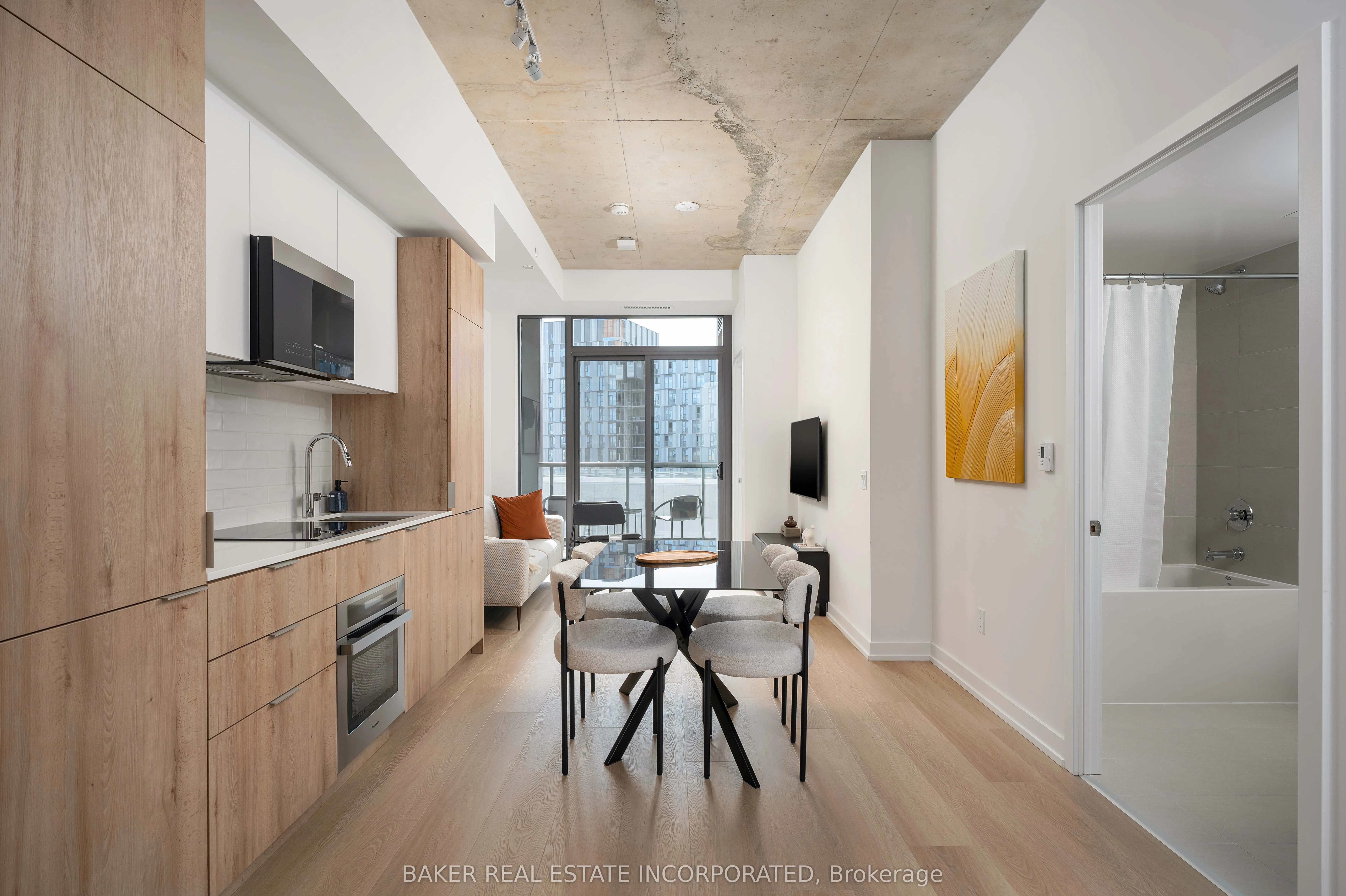 28 Eastern Avenue, #617