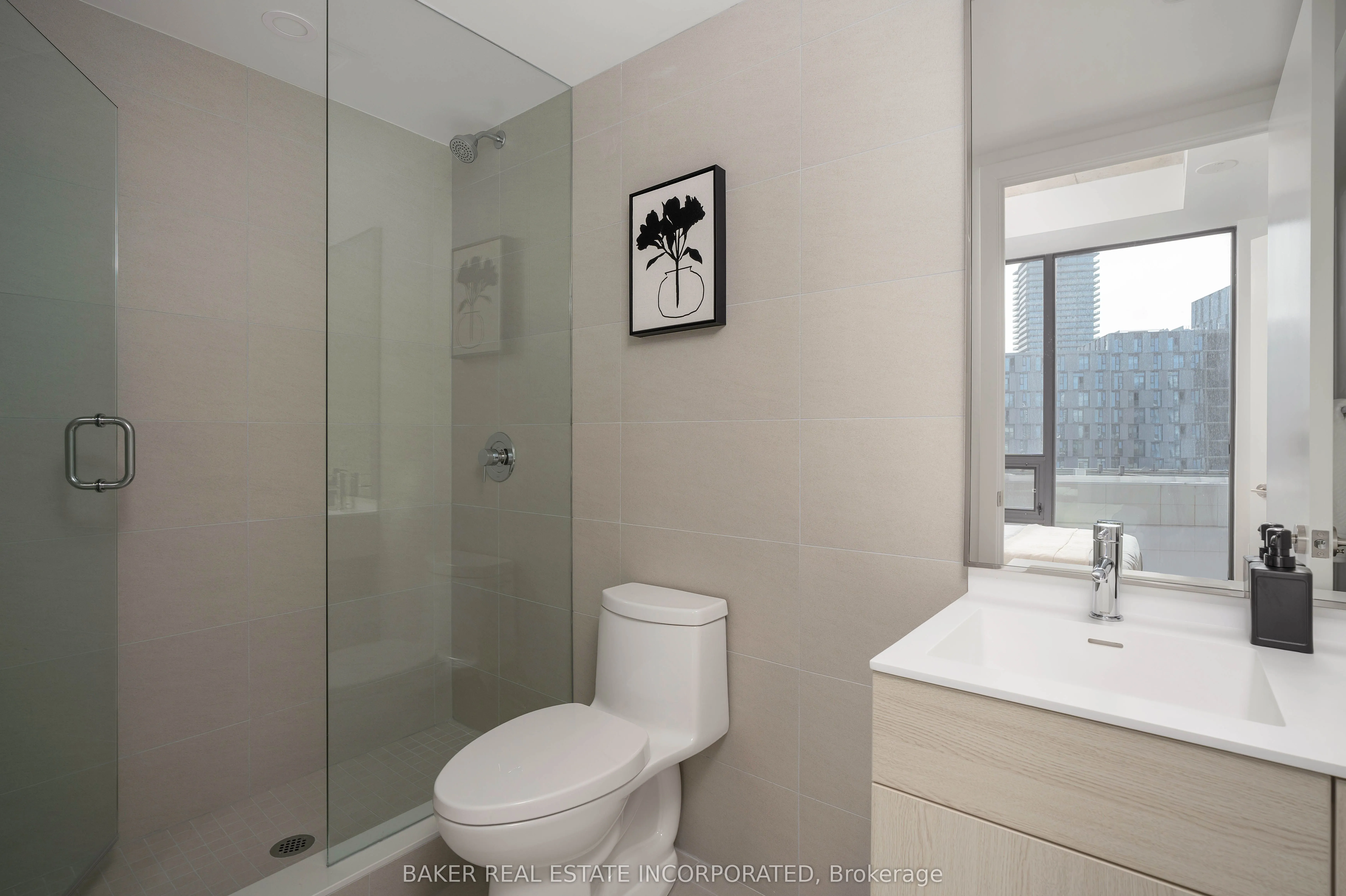 28 Eastern Avenue, #617