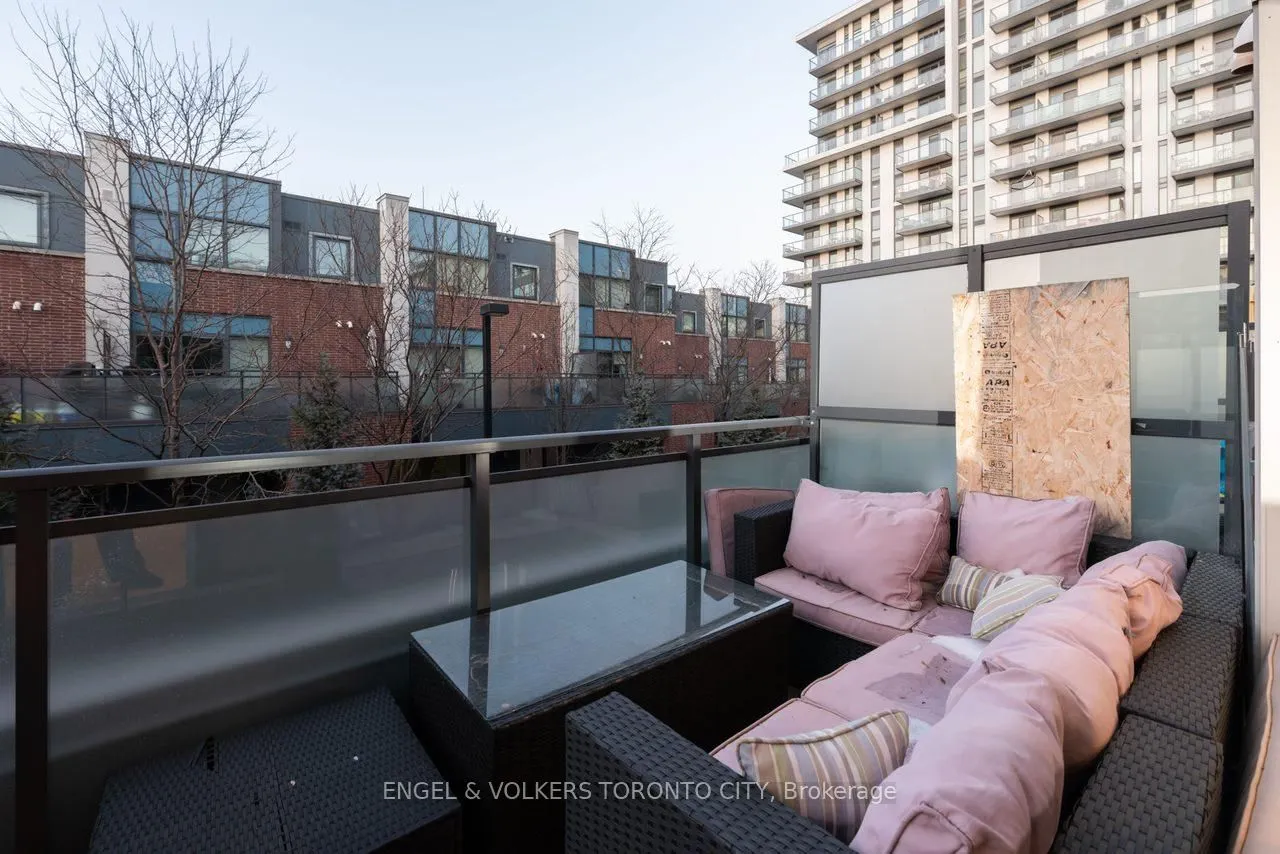 50 Cole Street, #50