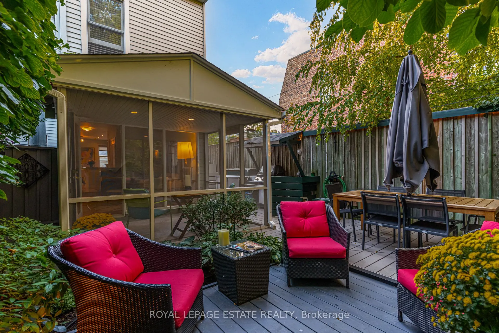 5 Woodstock Place