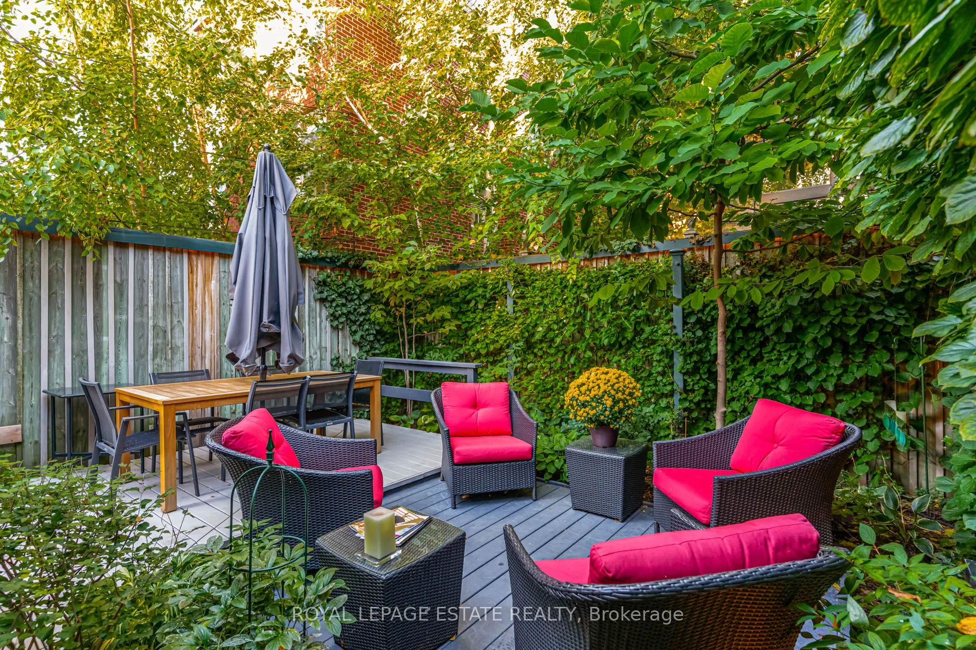 5 Woodstock Place