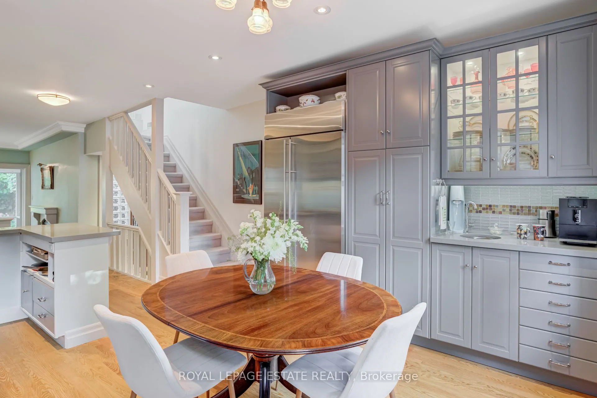 5 Woodstock Place
