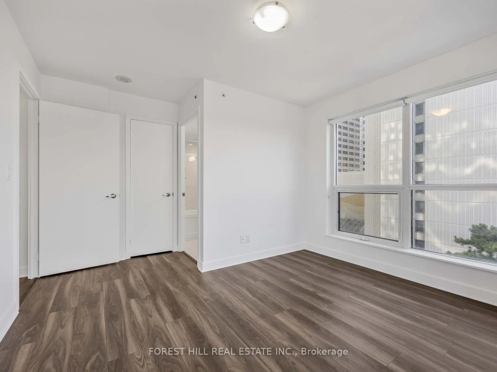 58 Orchard View Boulevard, #510