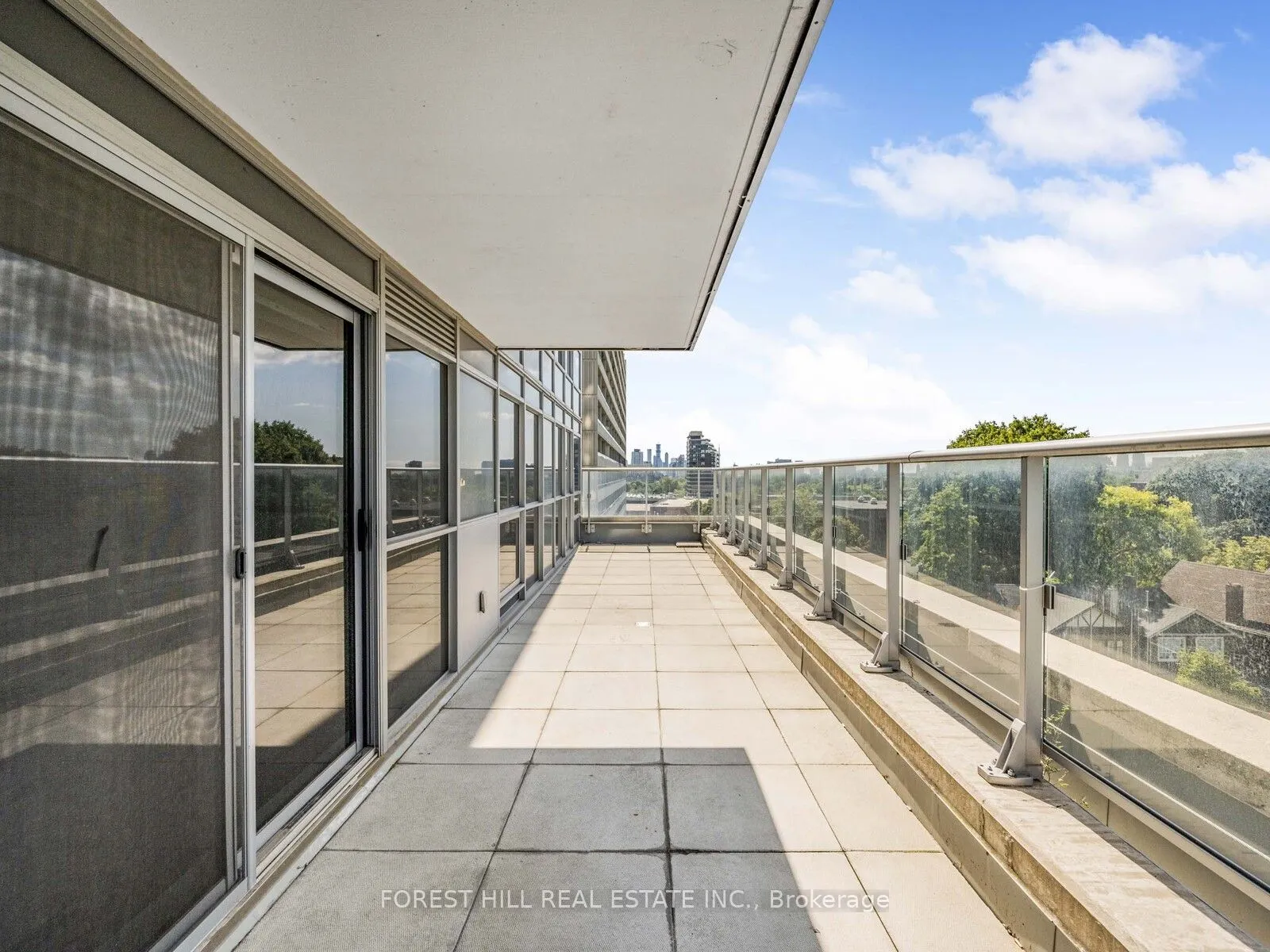 58 Orchard View Boulevard, #510