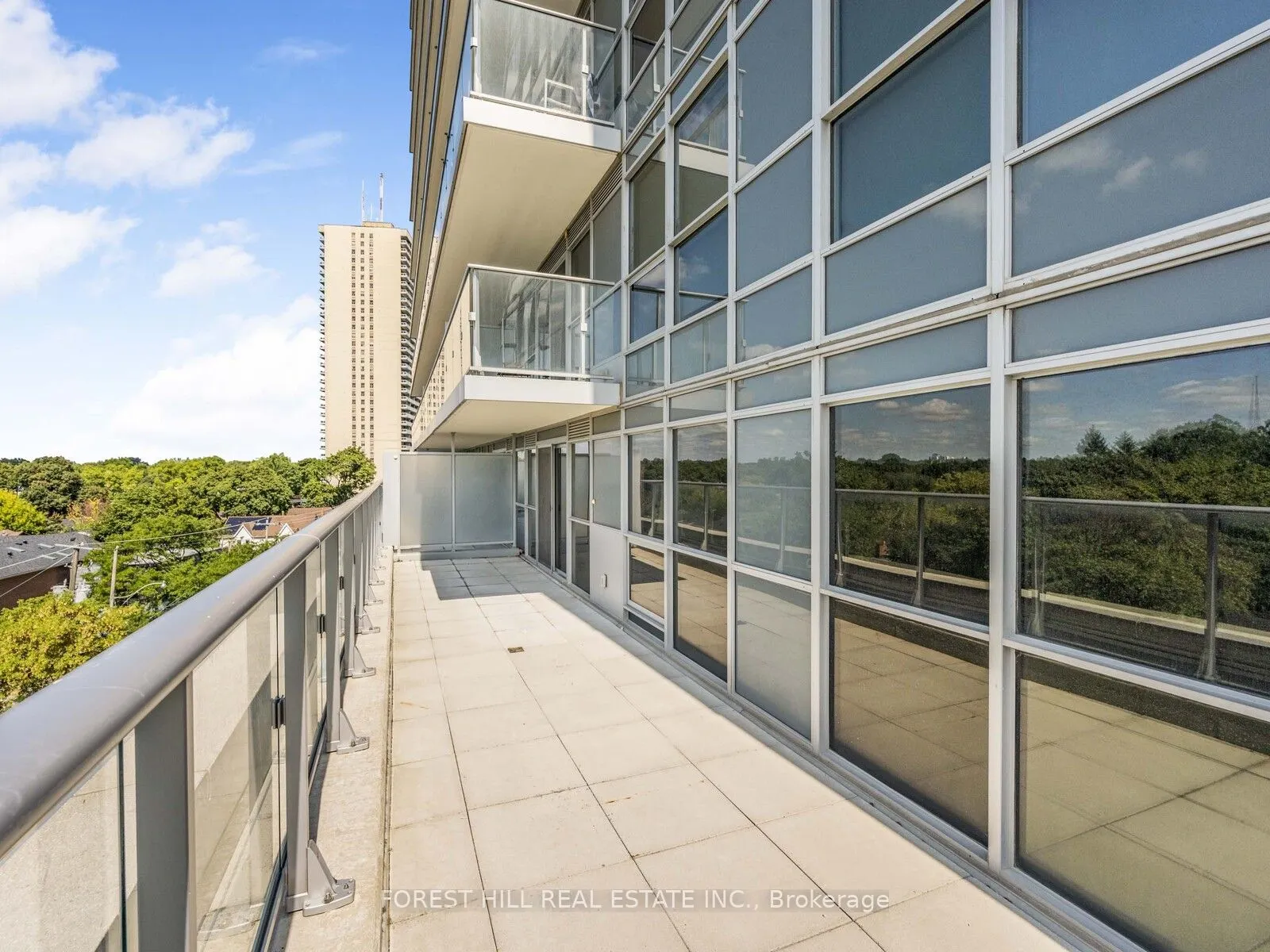 58 Orchard View Boulevard, #510