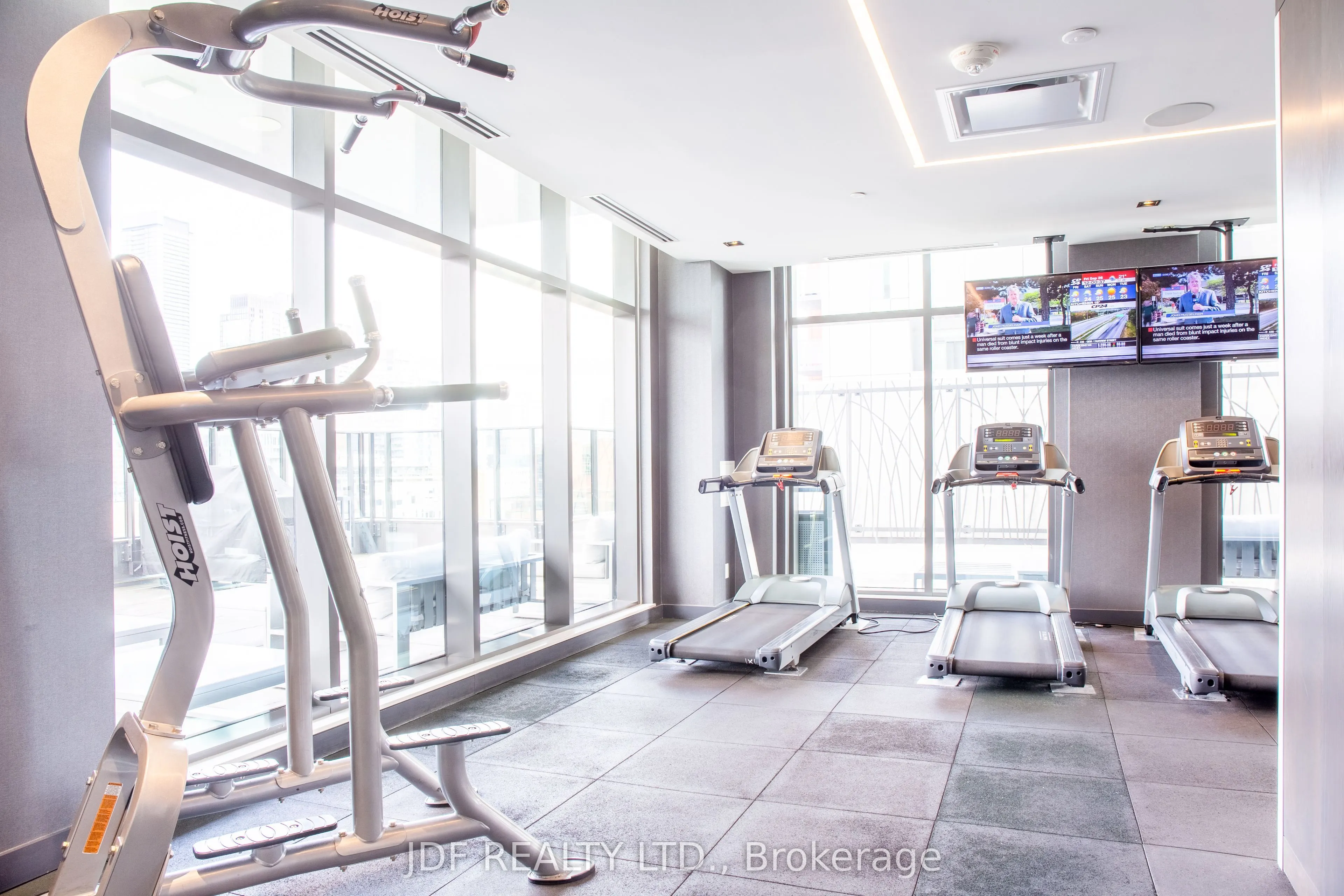 330 Richmond Street, #1615