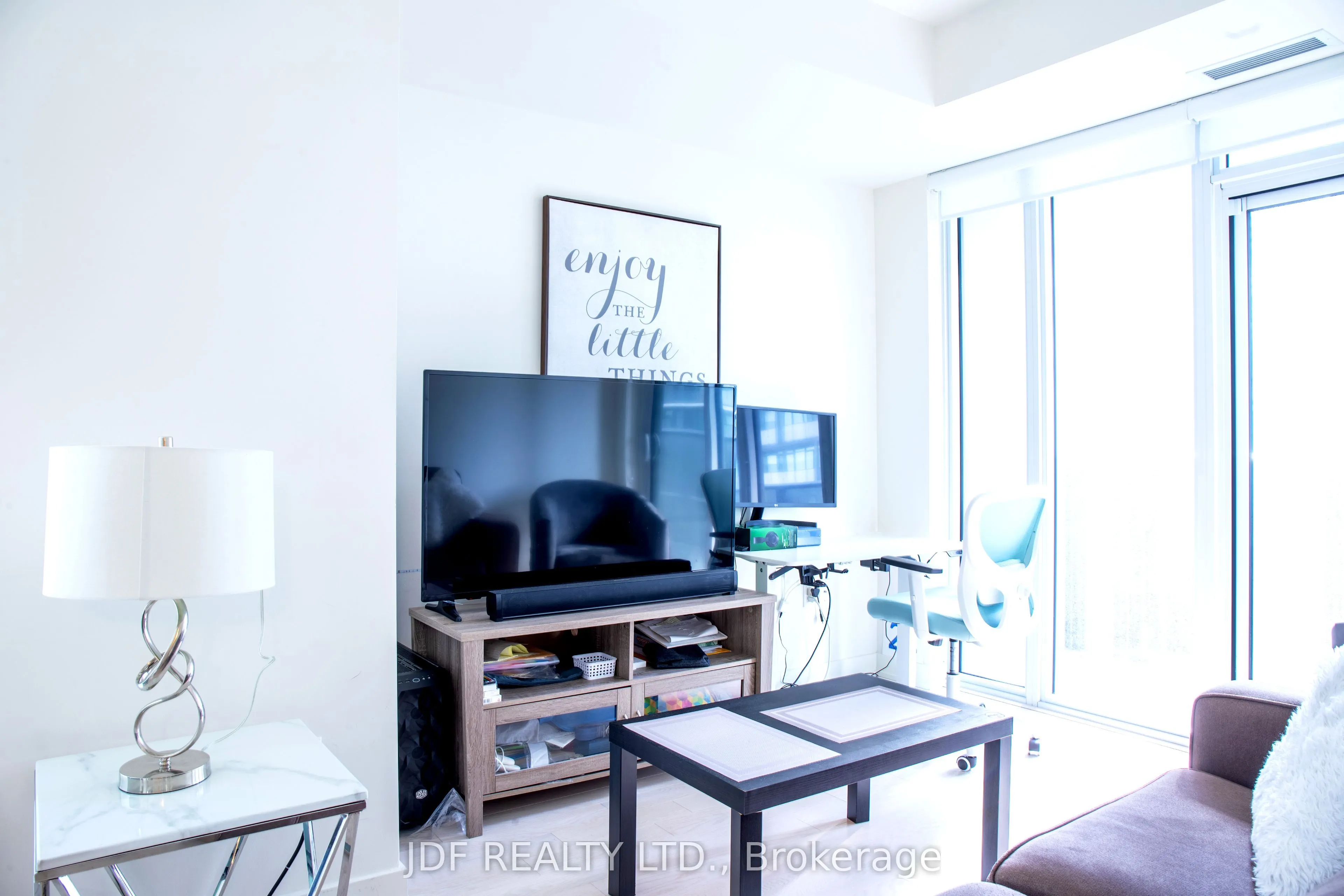 330 Richmond Street, #1615