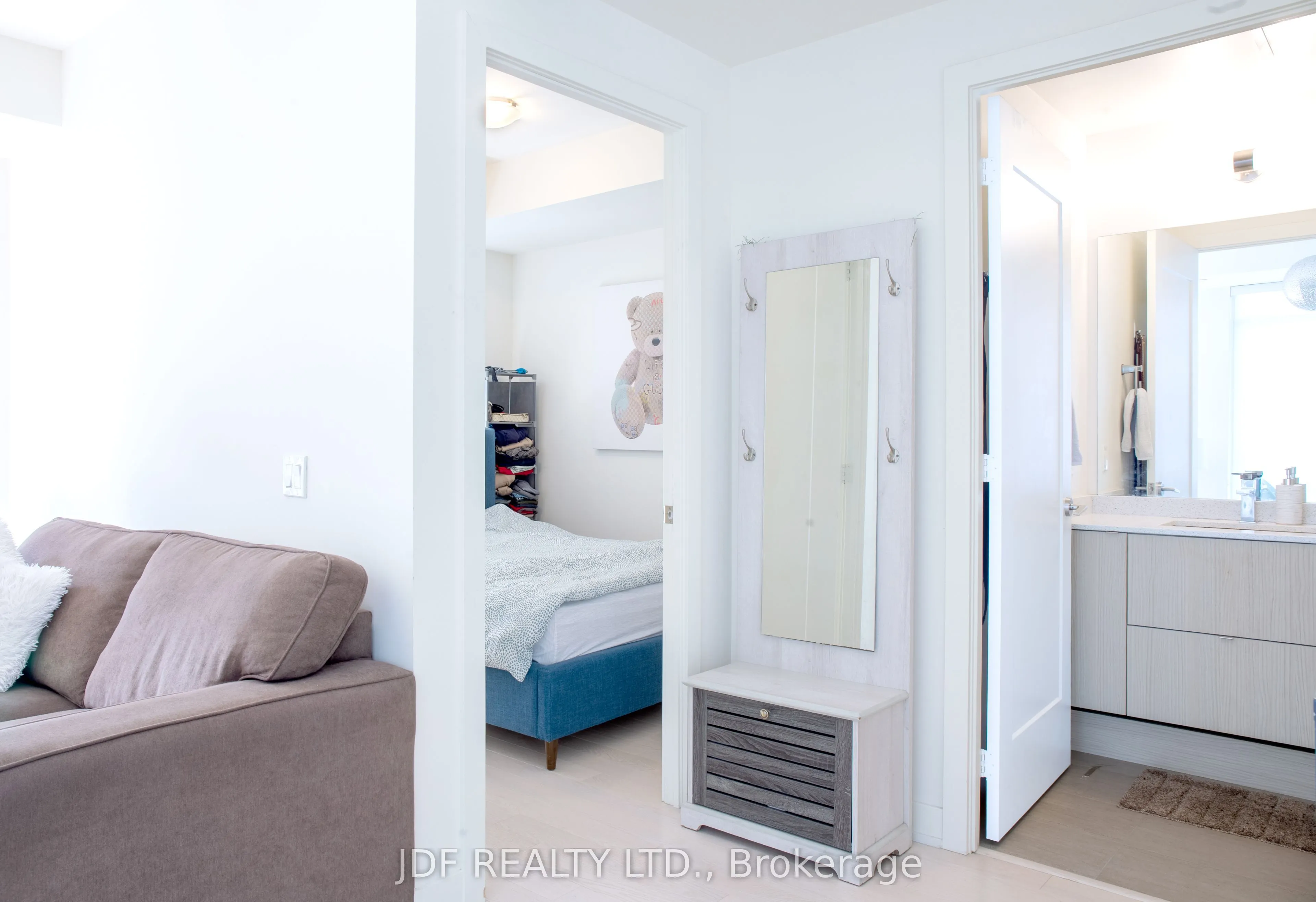 330 Richmond Street, #1615