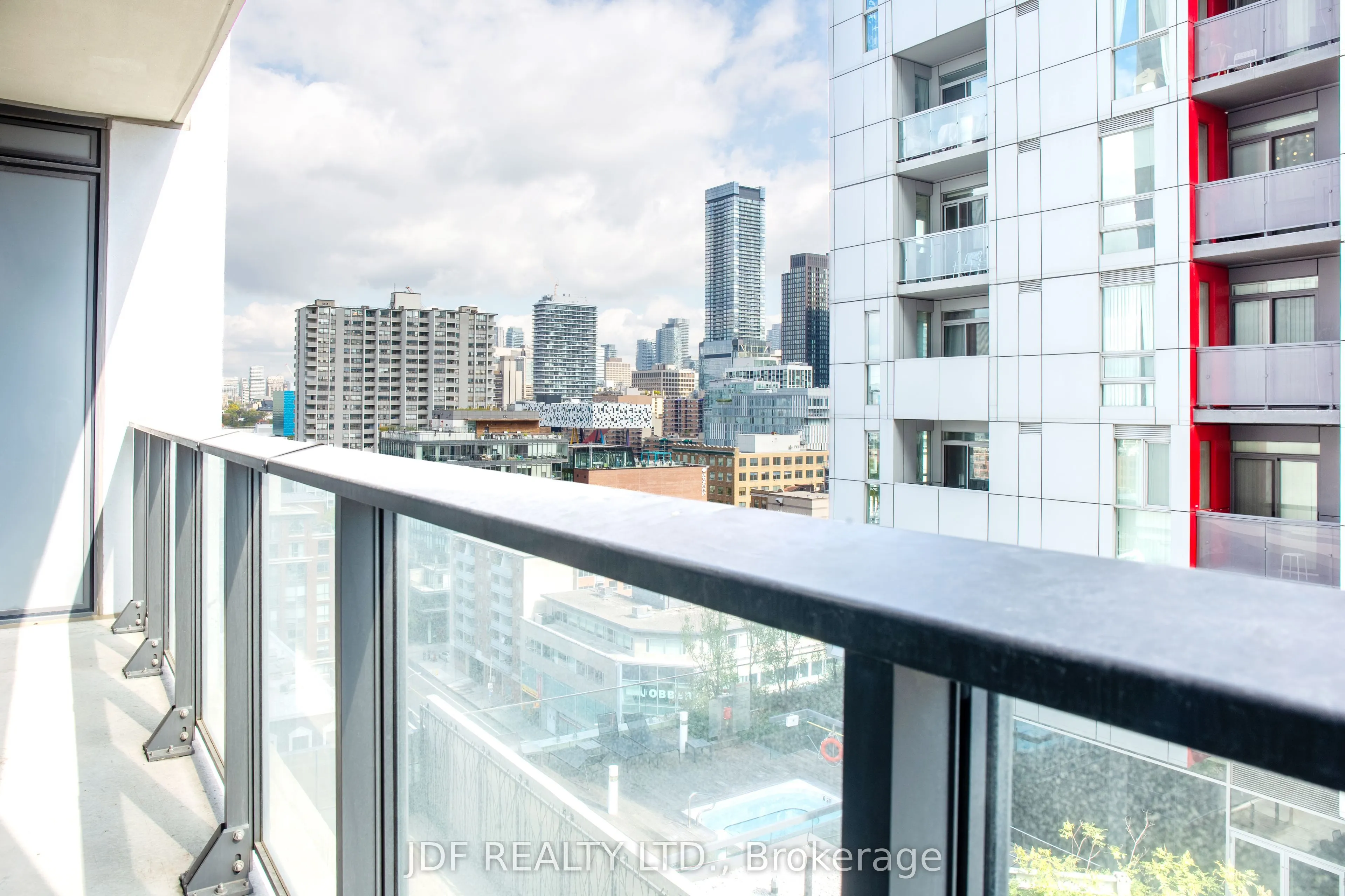 330 Richmond Street, #1615