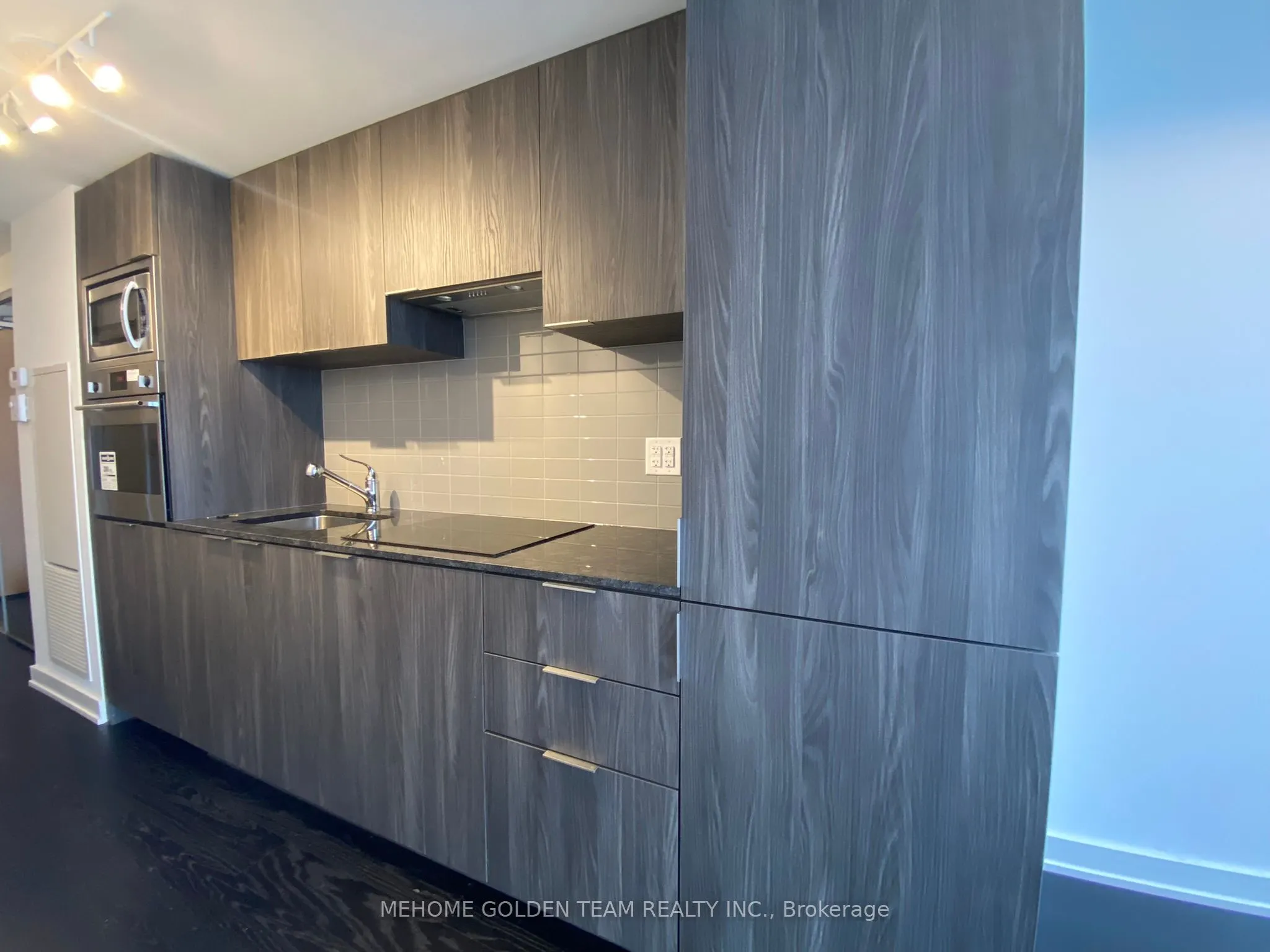 11 Wellesley Street, #4510