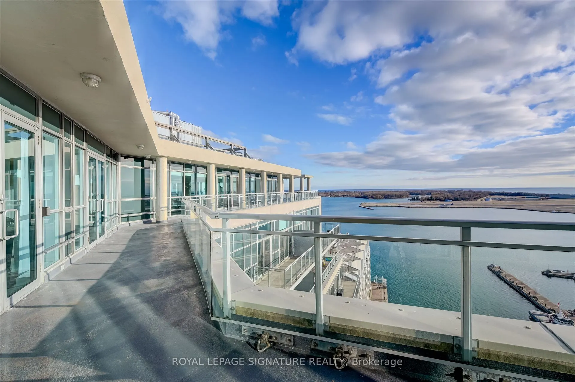 410 Queens Quay W, #505