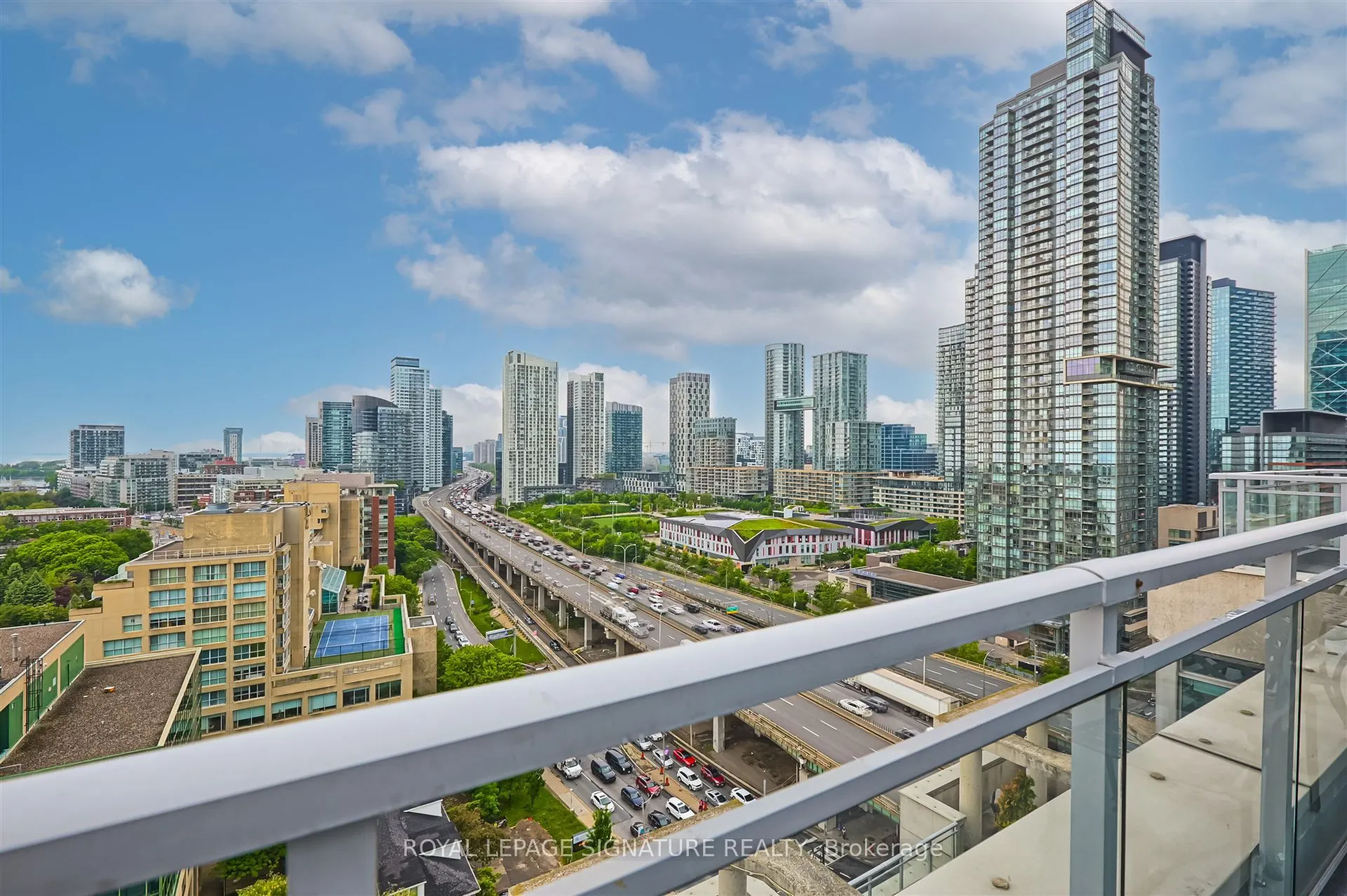 410 Queens Quay W, #505