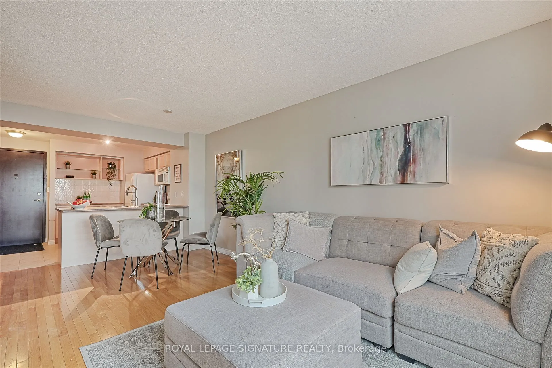 410 Queens Quay W, #505