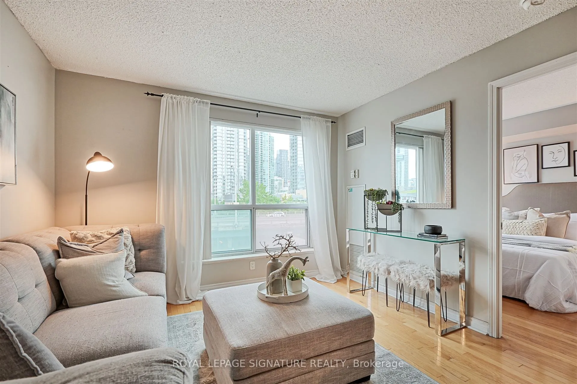 410 Queens Quay W, #505