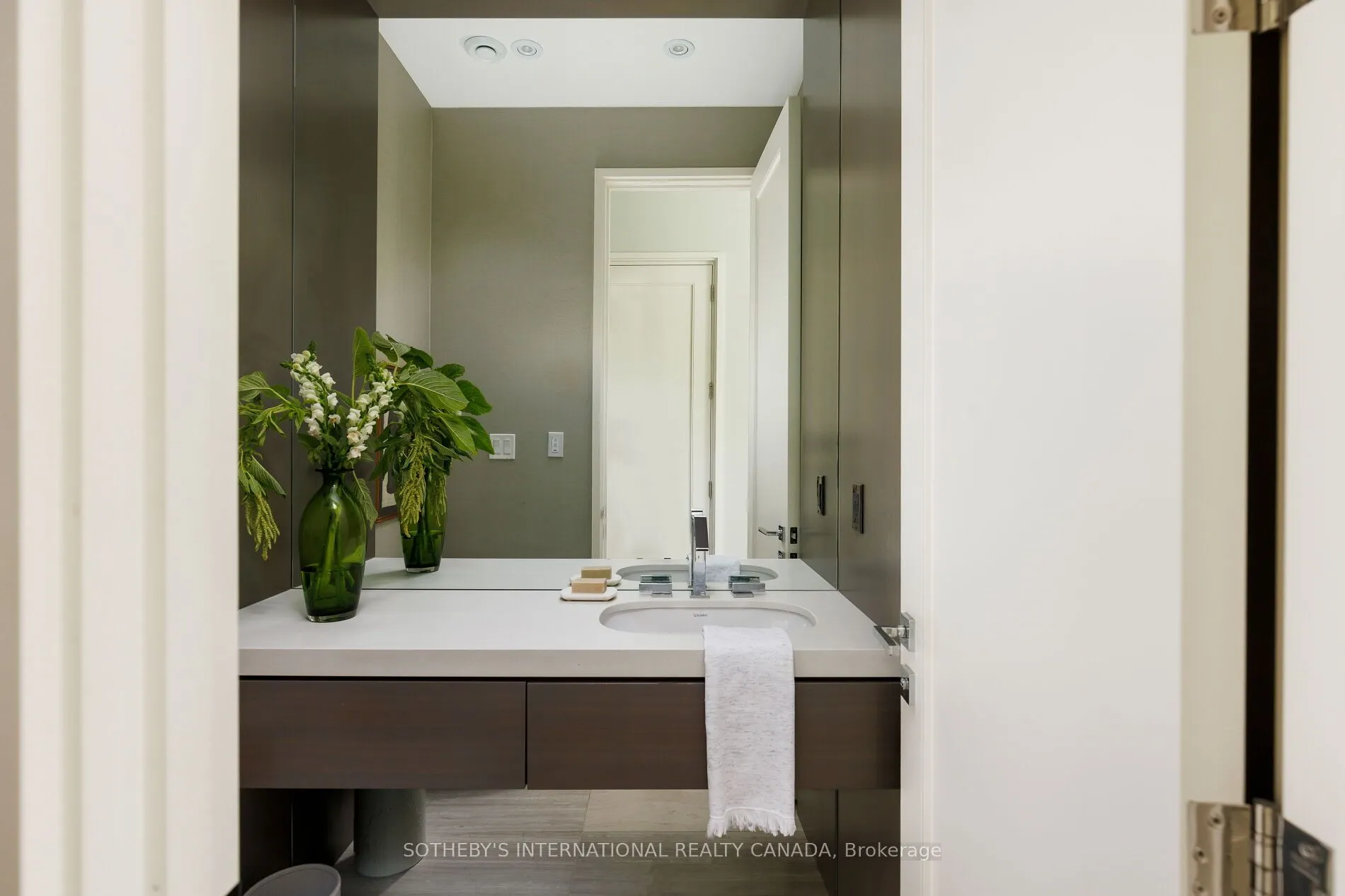 7 Thurloe Avenue