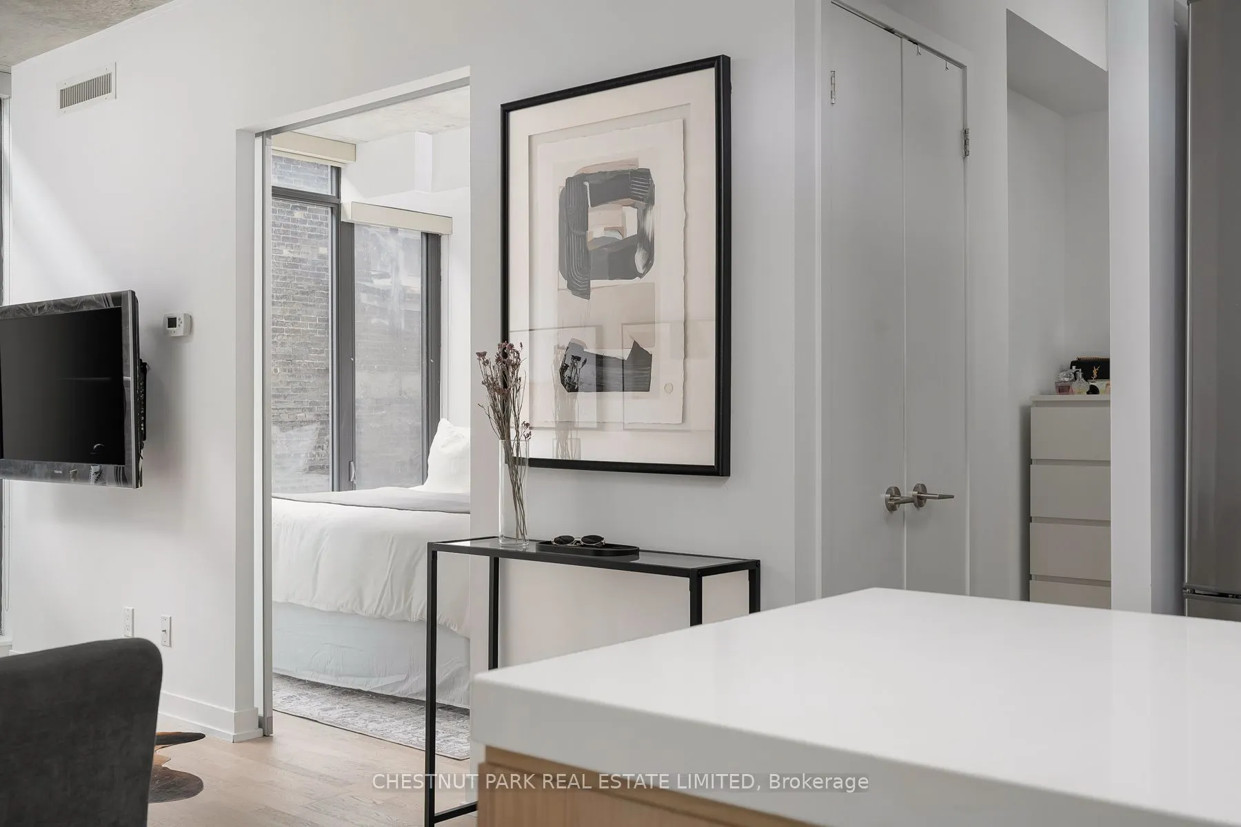 461 Adelaide Street, #230