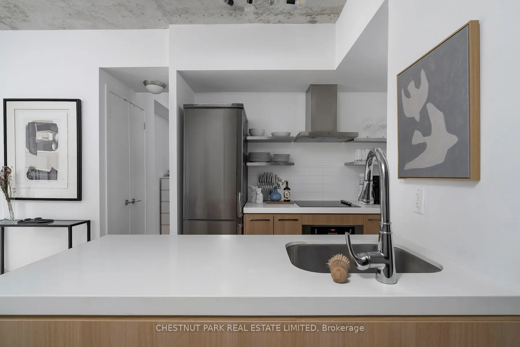 461 Adelaide Street, #230