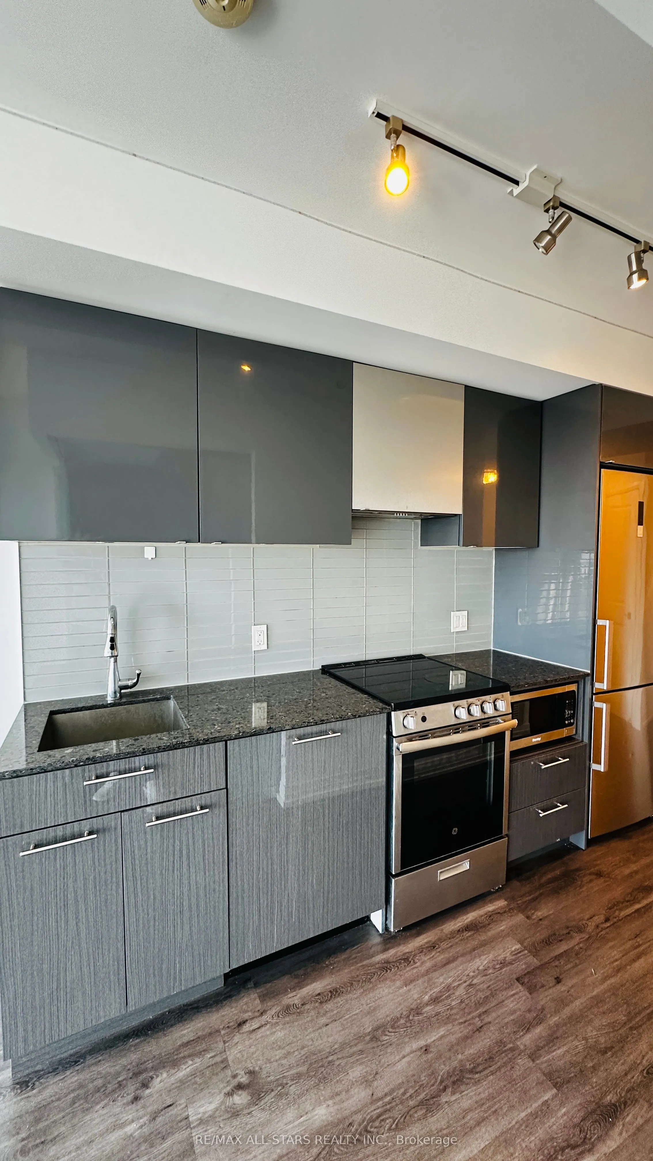 251 Jarvis Street, #3501