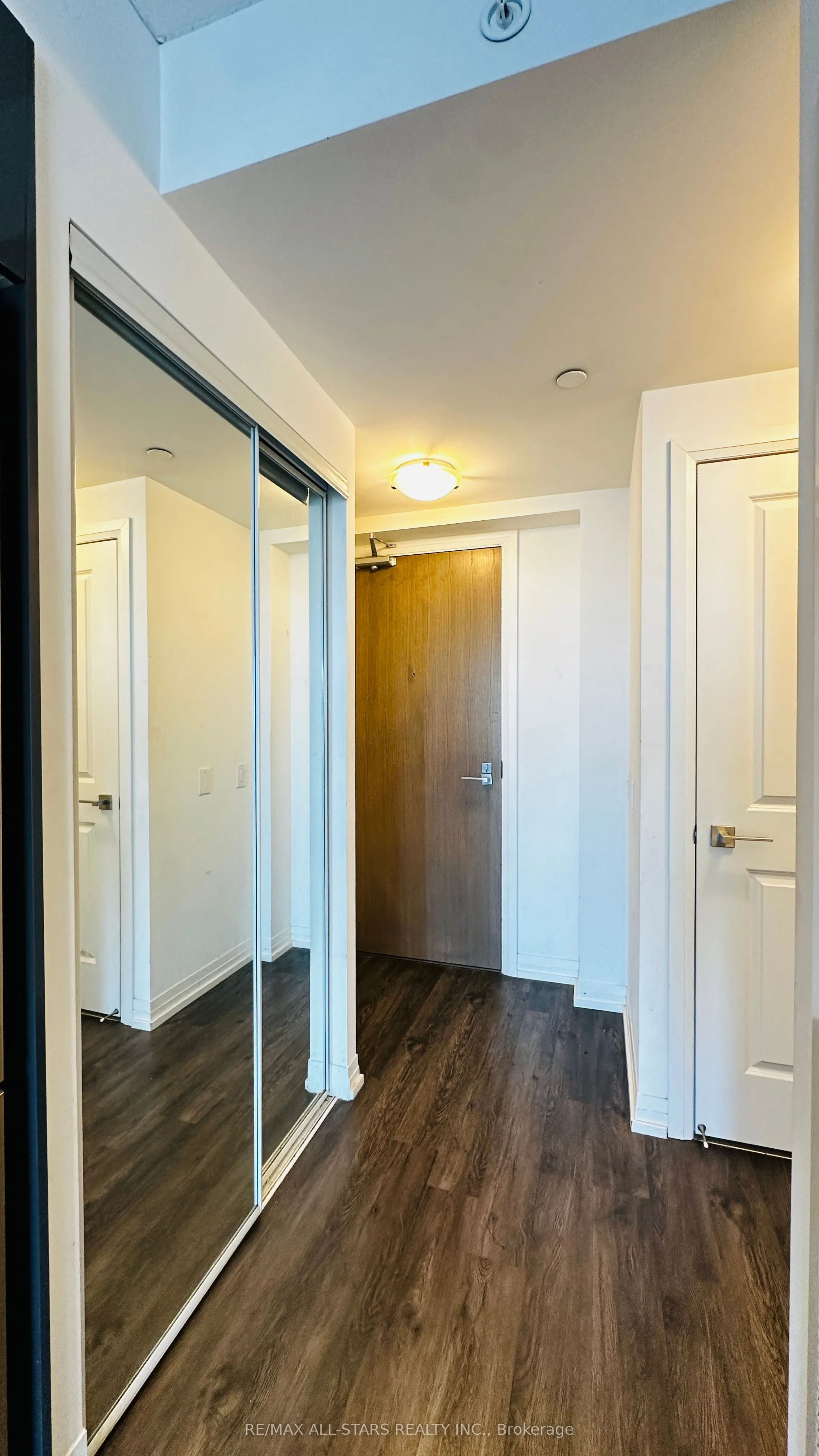 251 Jarvis Street, #3501