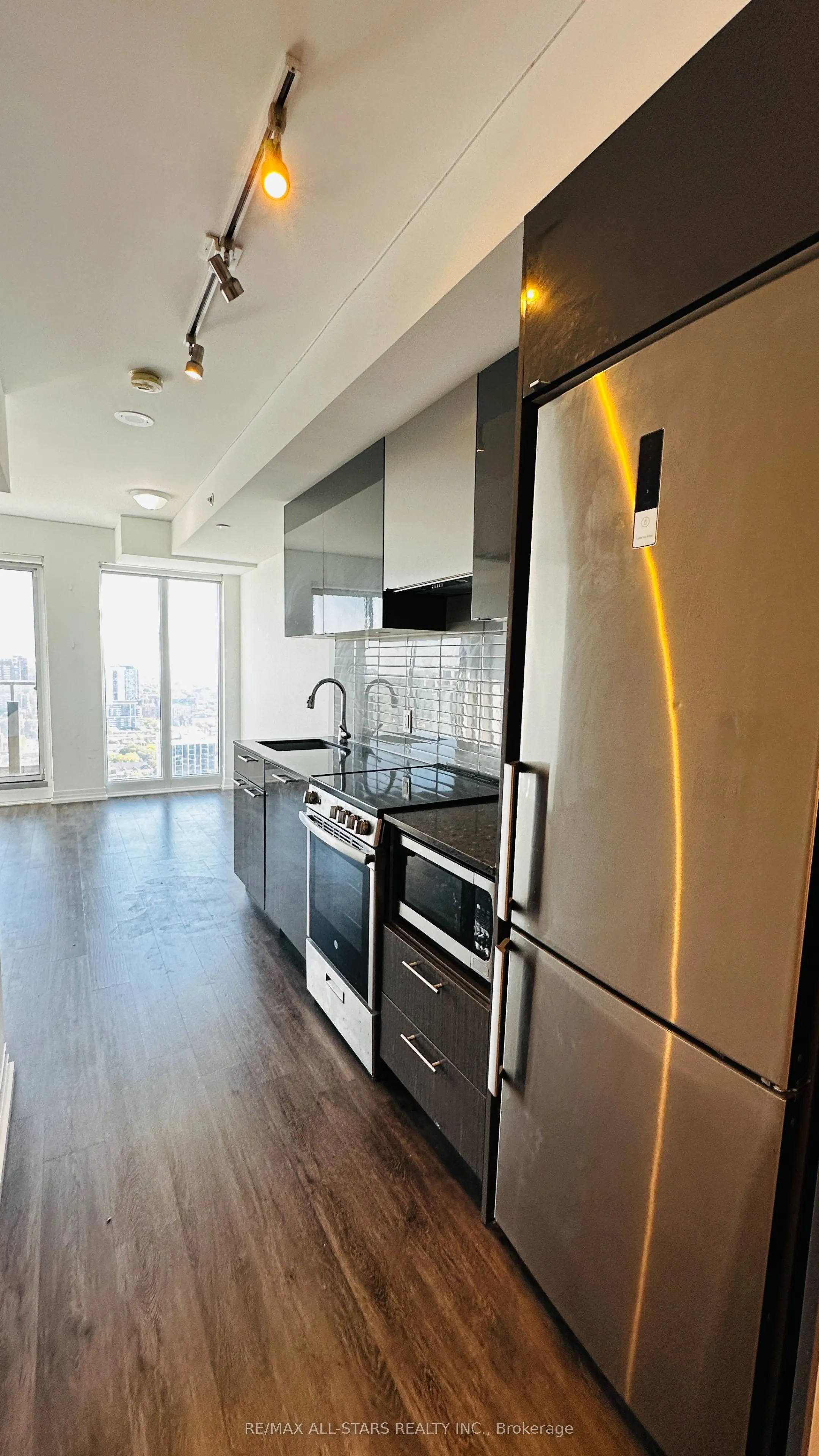 251 Jarvis Street, #3501
