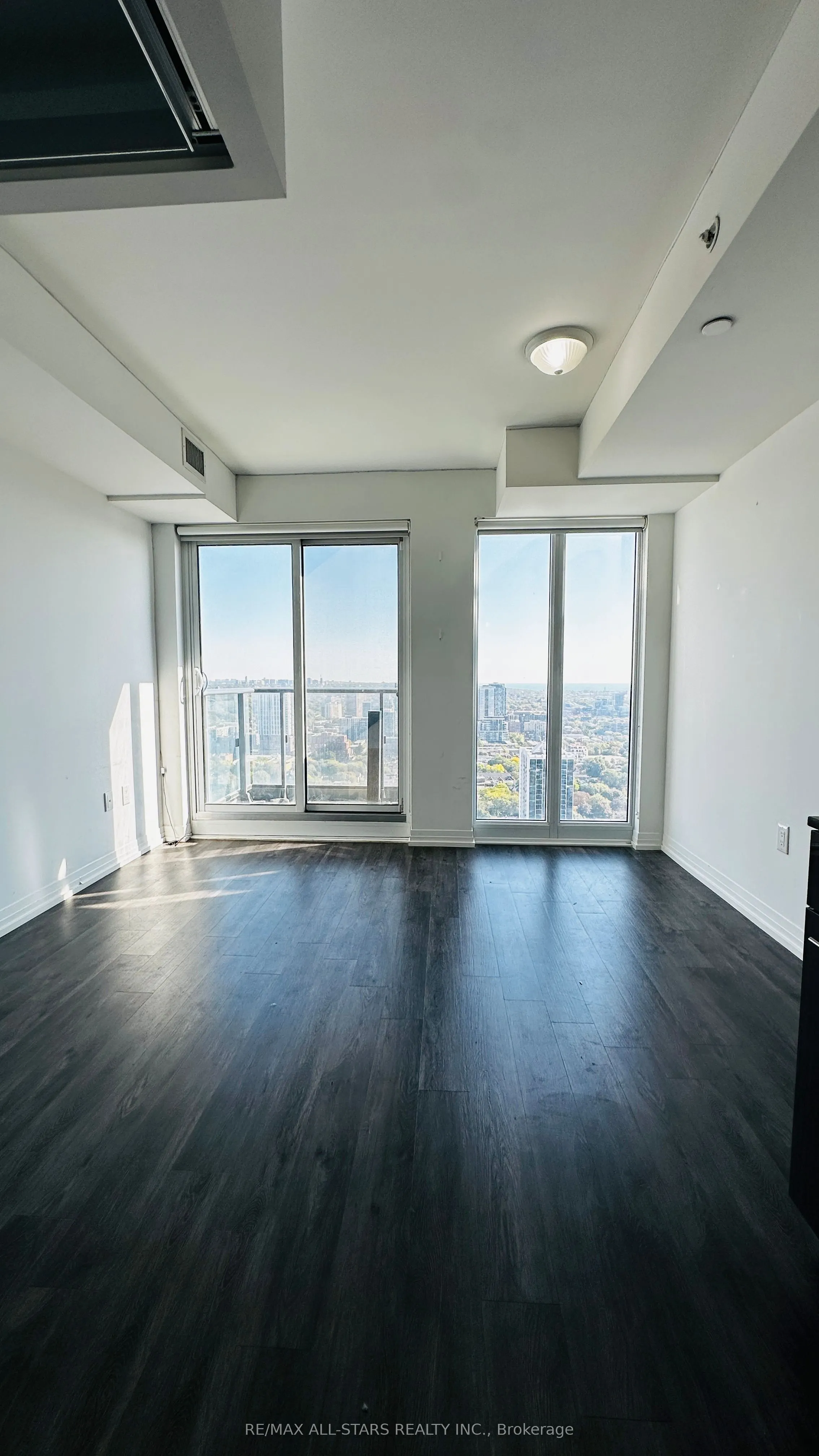 251 Jarvis Street, #3501