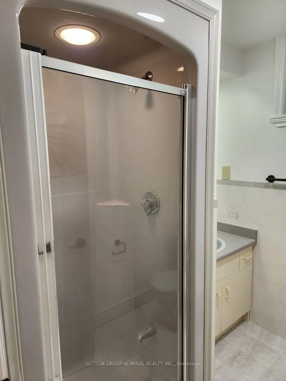 219 Connaught Avenue, #Bsmt