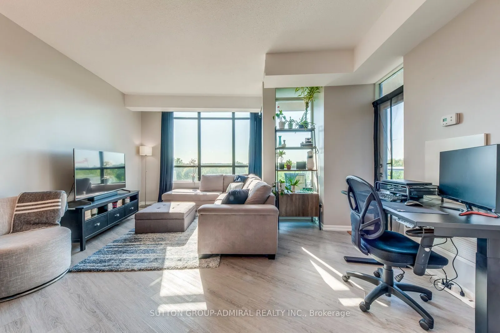 219 Fort York Boulevard, #709
