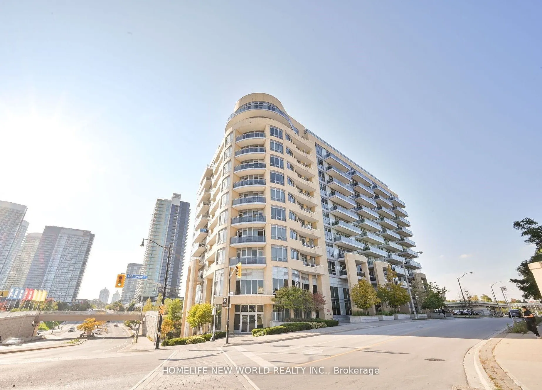 2756 Old Leslie Street, #802