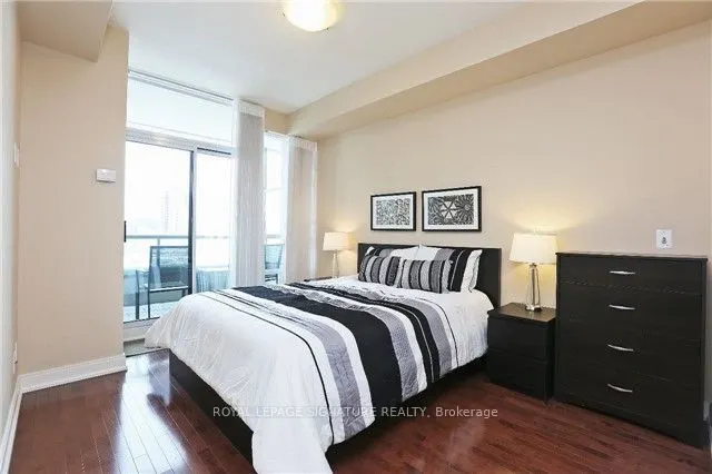 88 Broadway Avenue, #403
