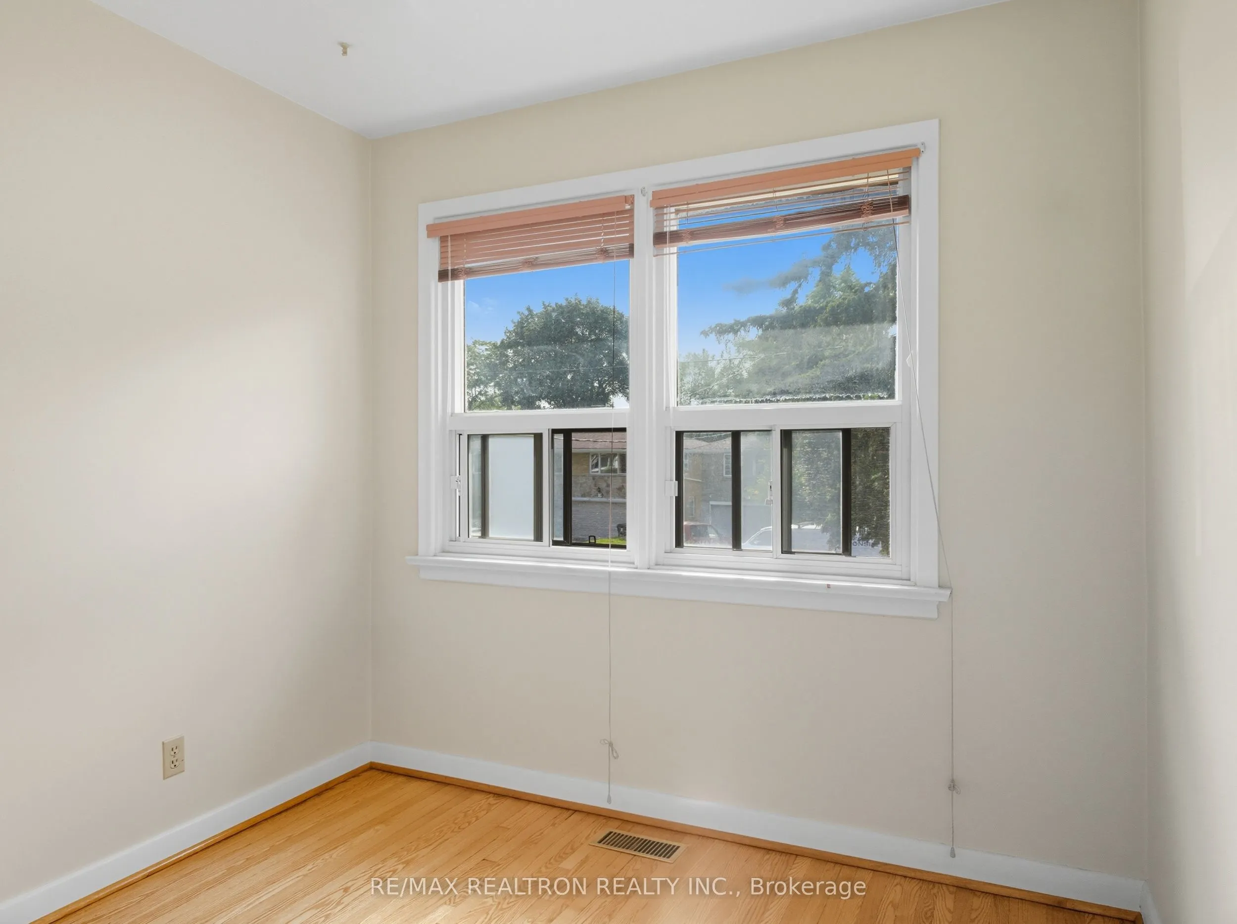 22 Everingham Court