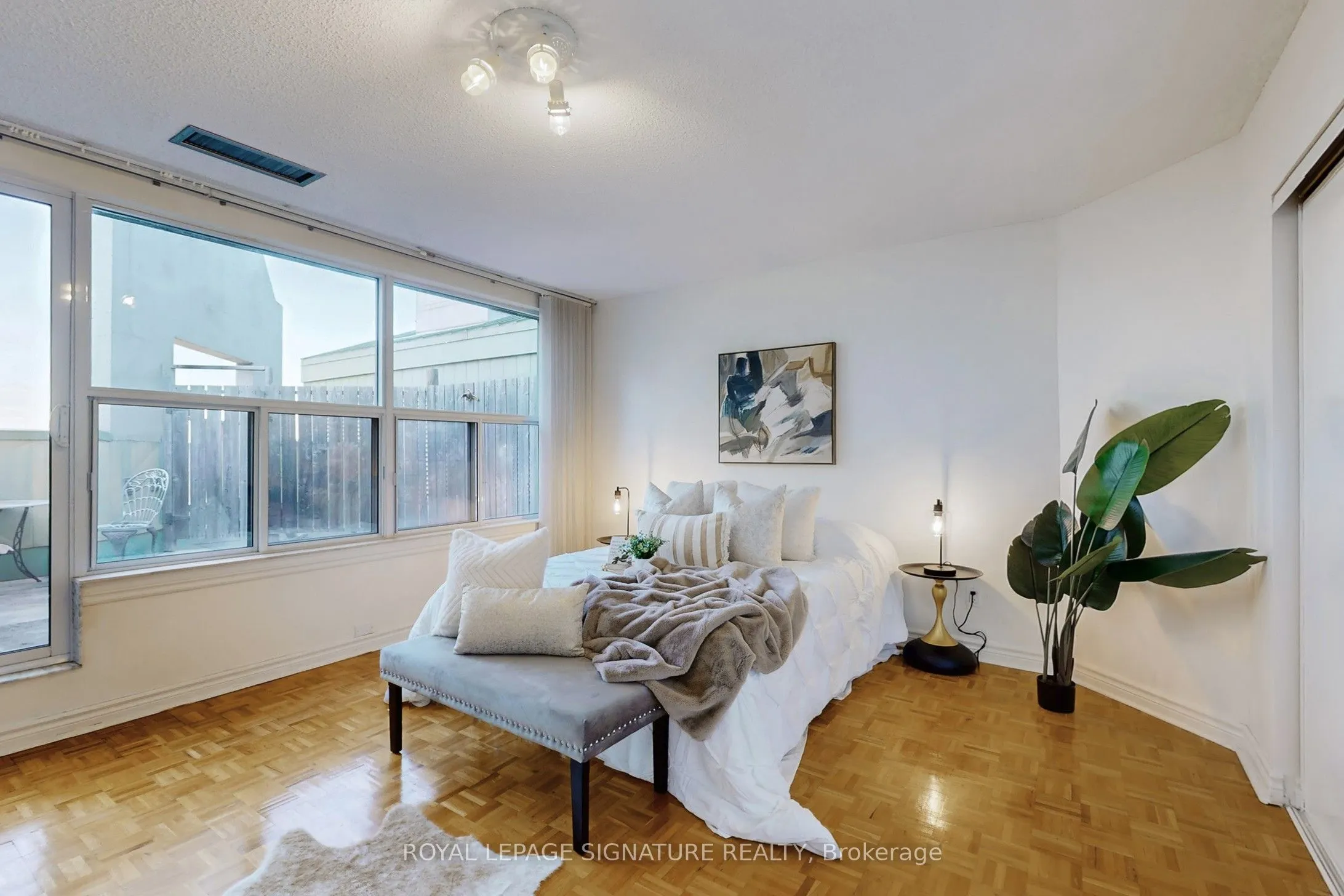 5795 Yonge Street, #1205