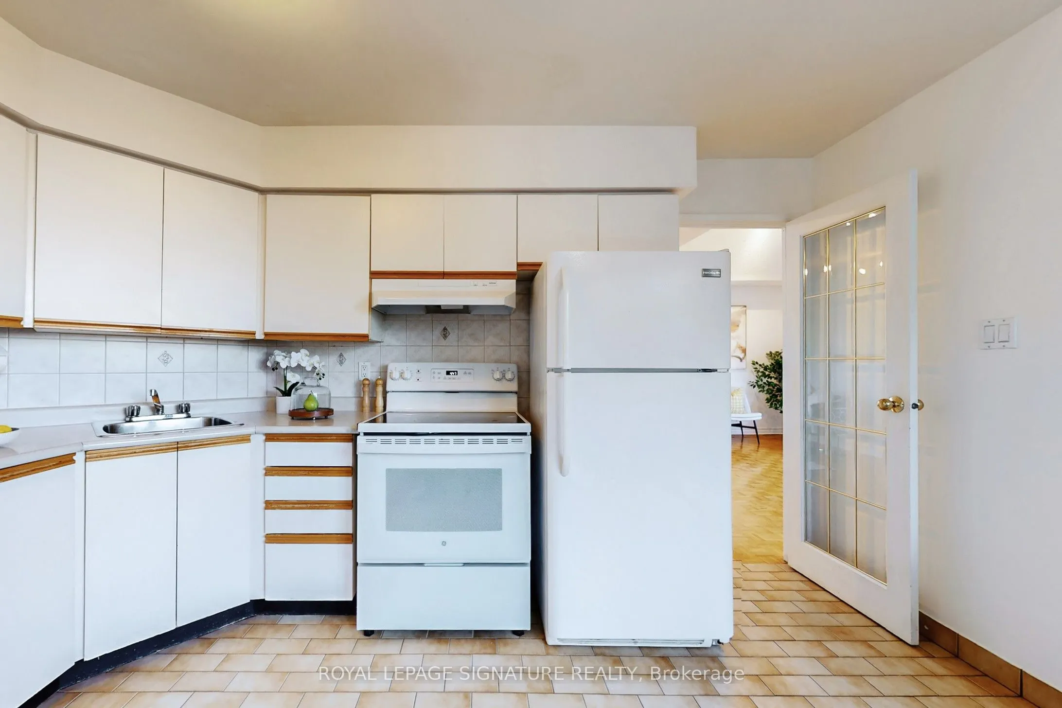 5795 Yonge Street, #1205
