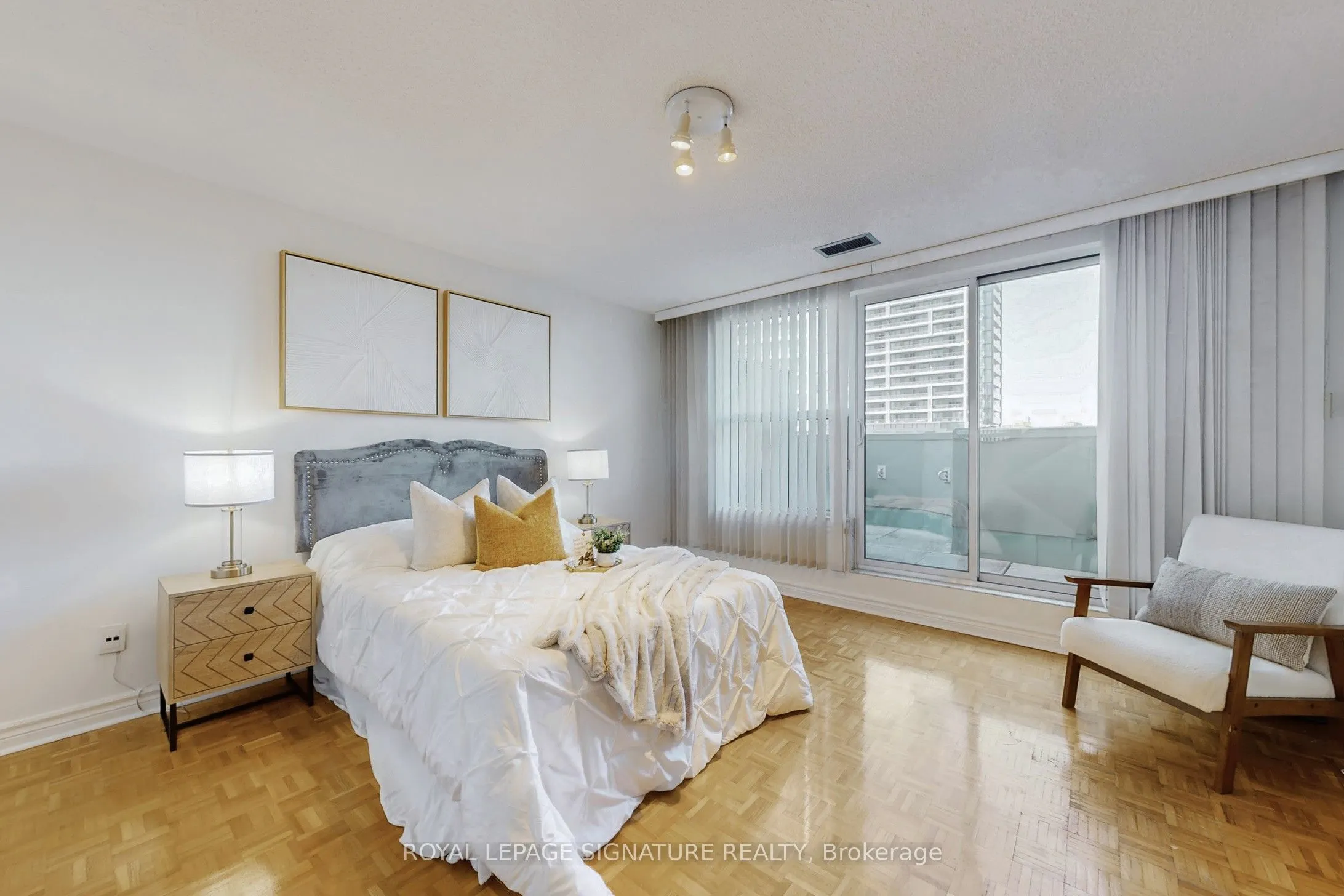 5795 Yonge Street, #1205