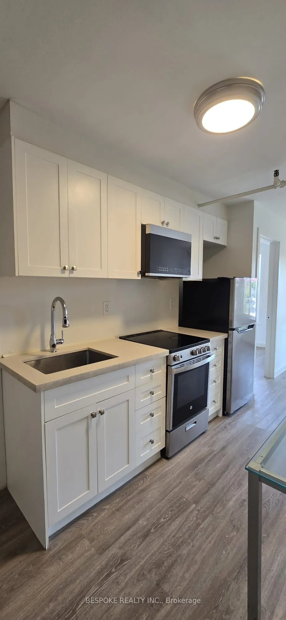 288 EGLINTON Avenue W, #2